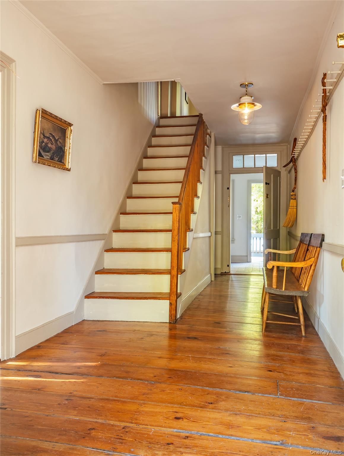 16 Hudson Street, Kinderhook, NY 12106