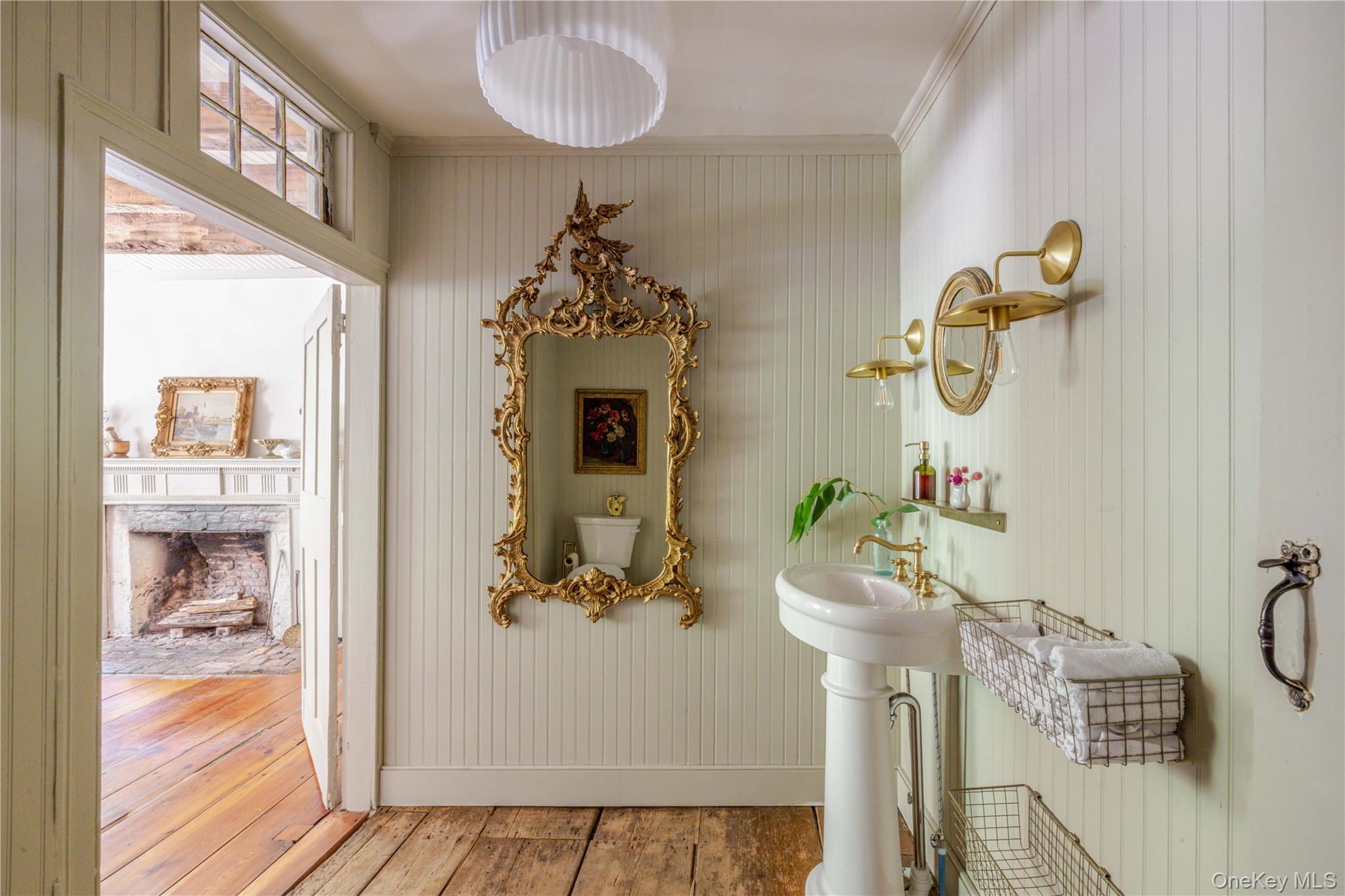 16 Hudson Street, Kinderhook, NY 12106