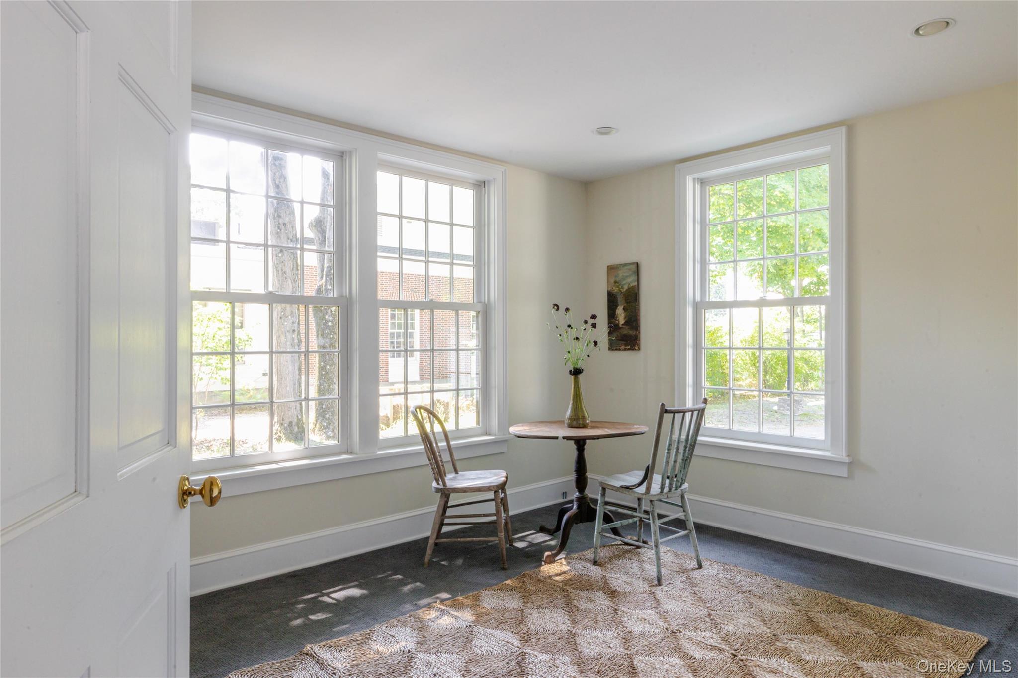 16 Hudson Street, Kinderhook, NY 12106