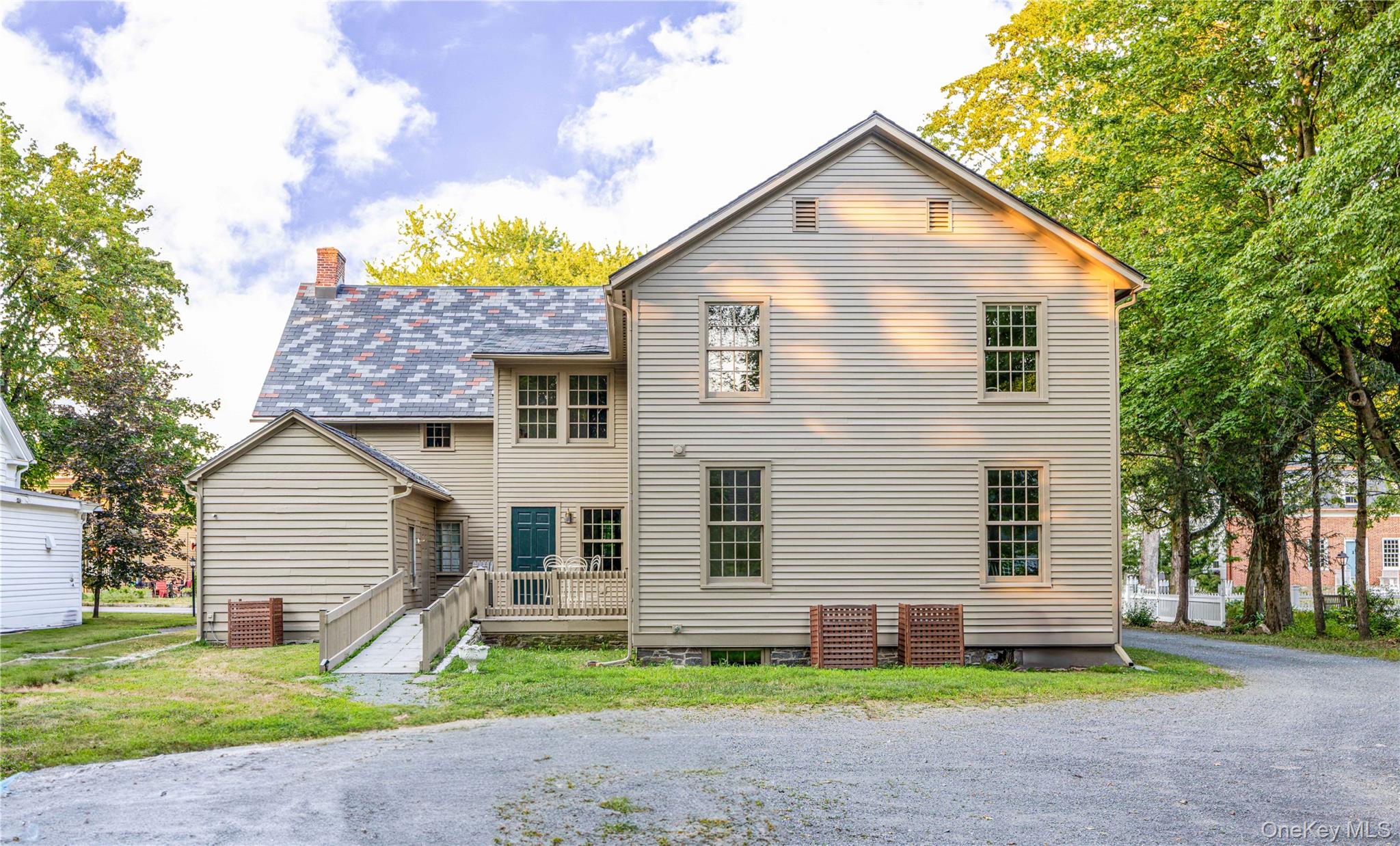 16 Hudson Street, Kinderhook, NY 12106