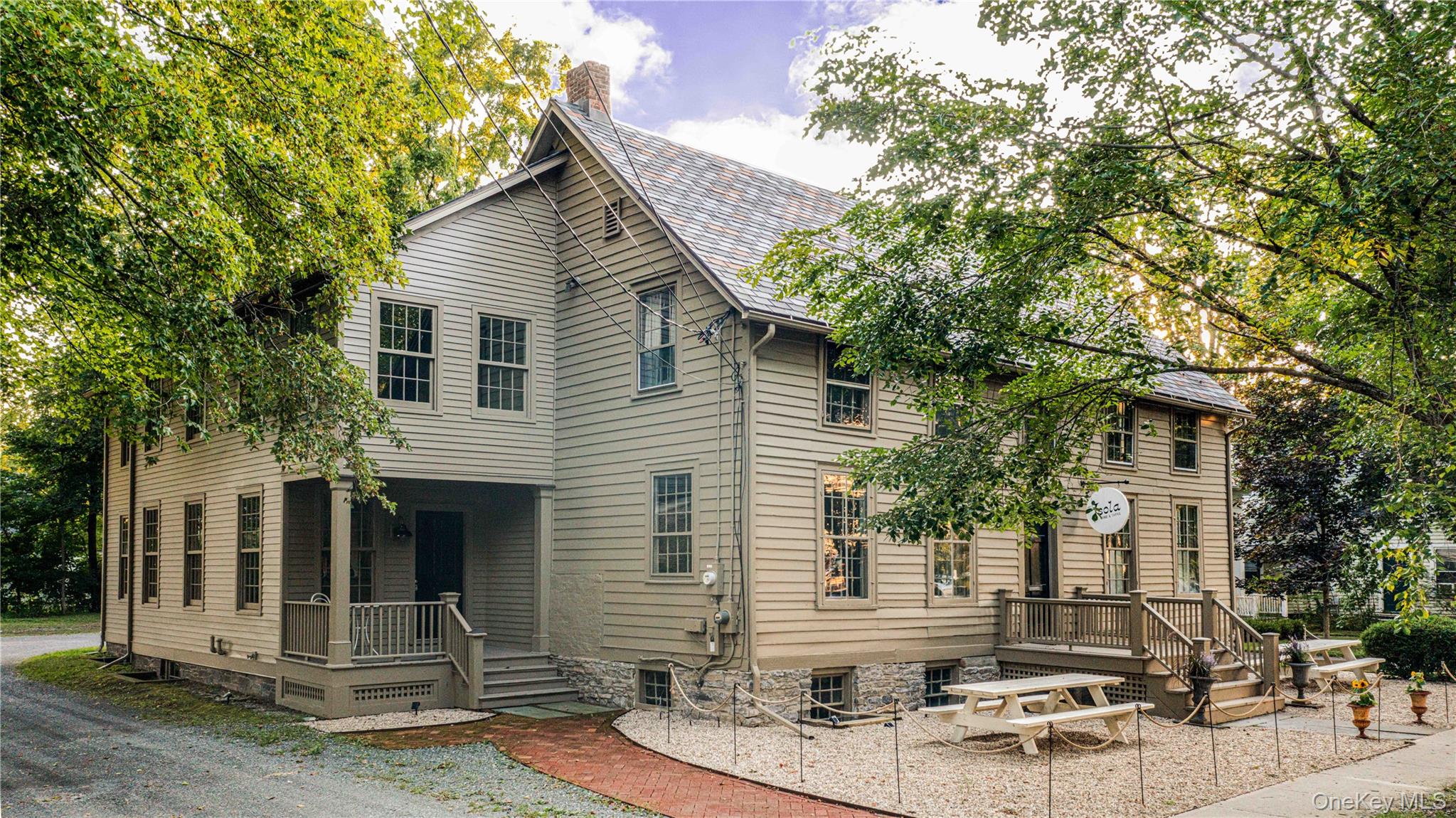 16 Hudson Street, Kinderhook, NY 12106