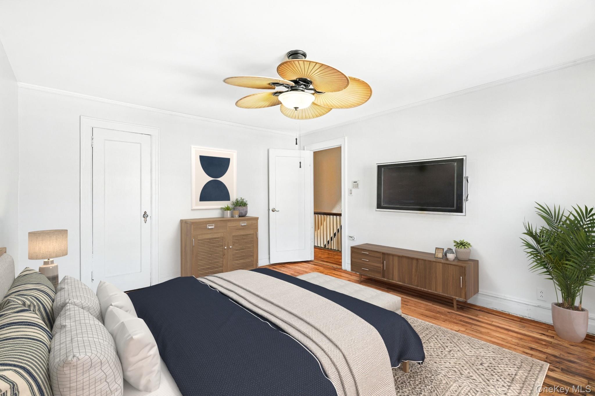 1245 Rhinelander Avenue, Bronx, NY 10461