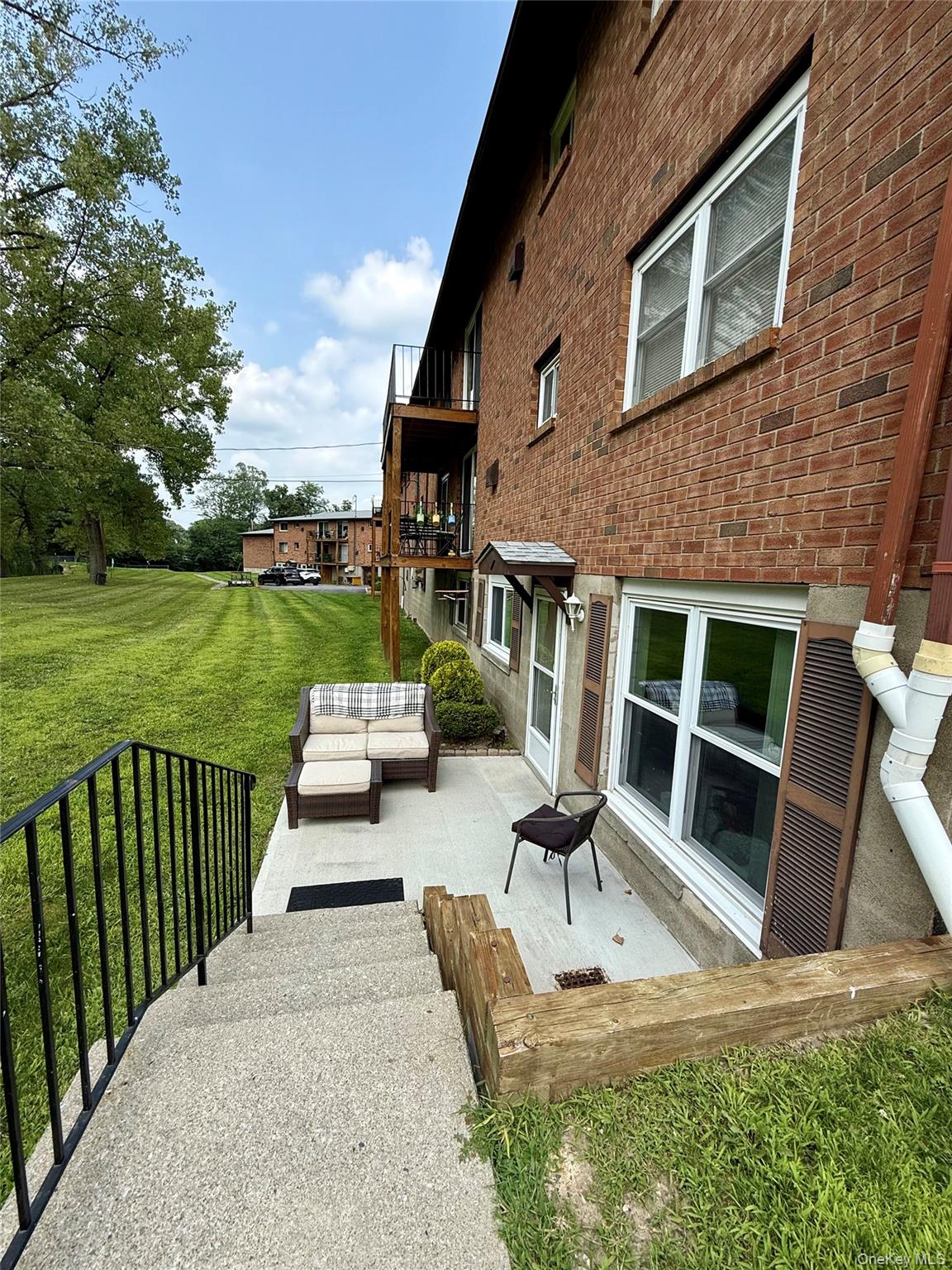 909 Parr Meadow Drive # 9I, Newburgh, NY 12550