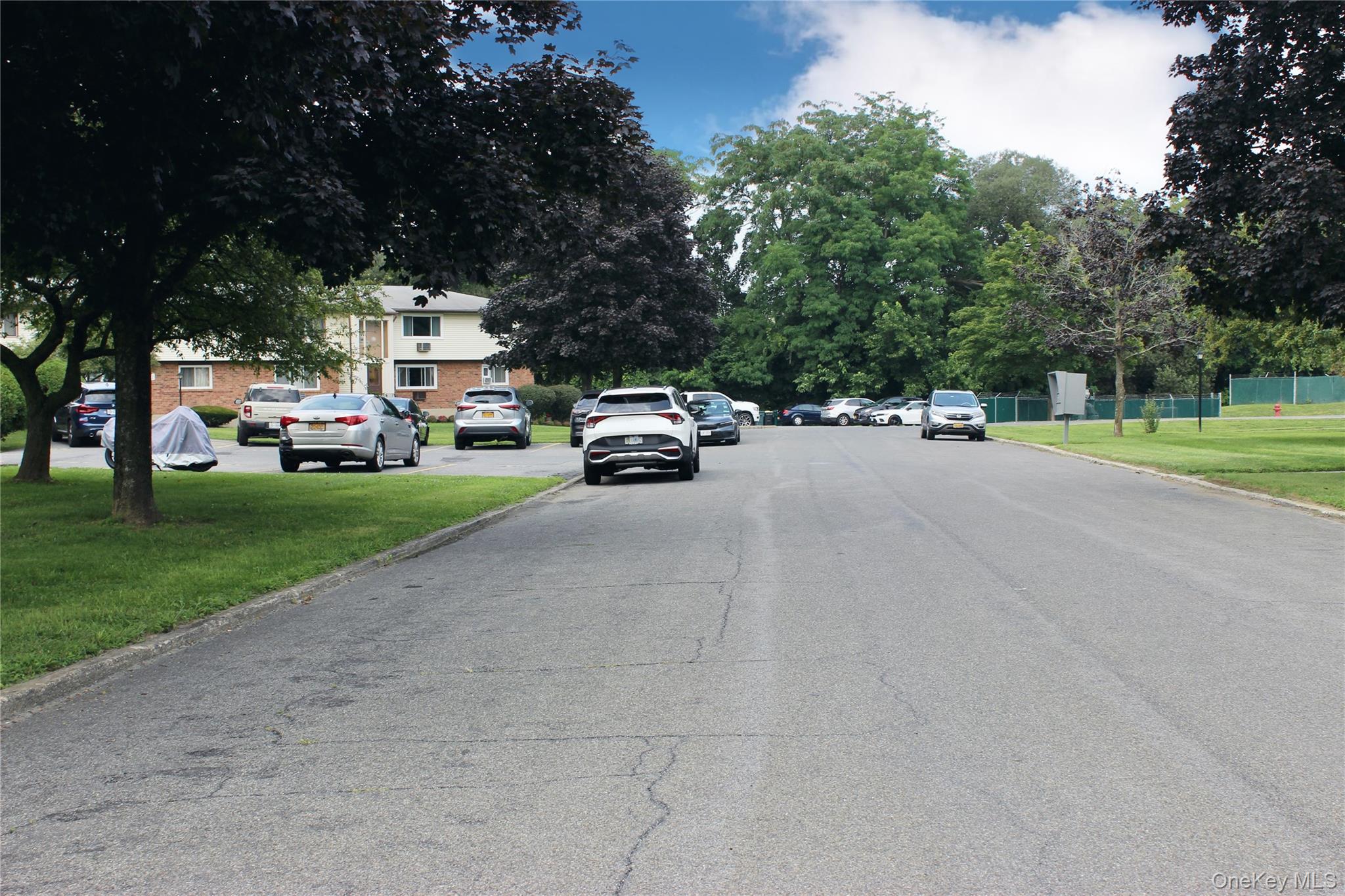 909 Parr Meadow Drive # 9I, Newburgh, NY 12550