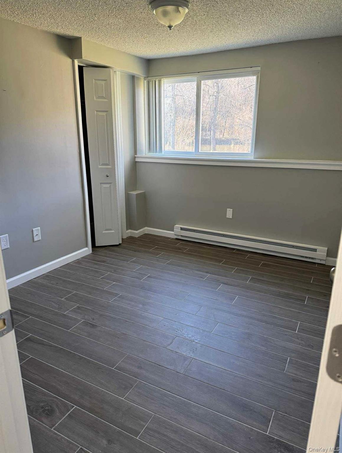 909 Parr Meadow Drive # 9I, Newburgh, NY 12550