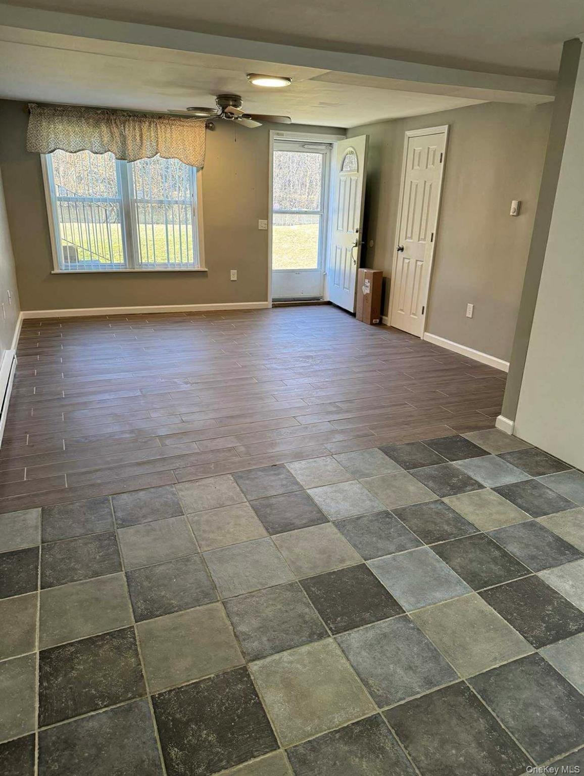 909 Parr Meadow Drive # 9I, Newburgh, NY 12550