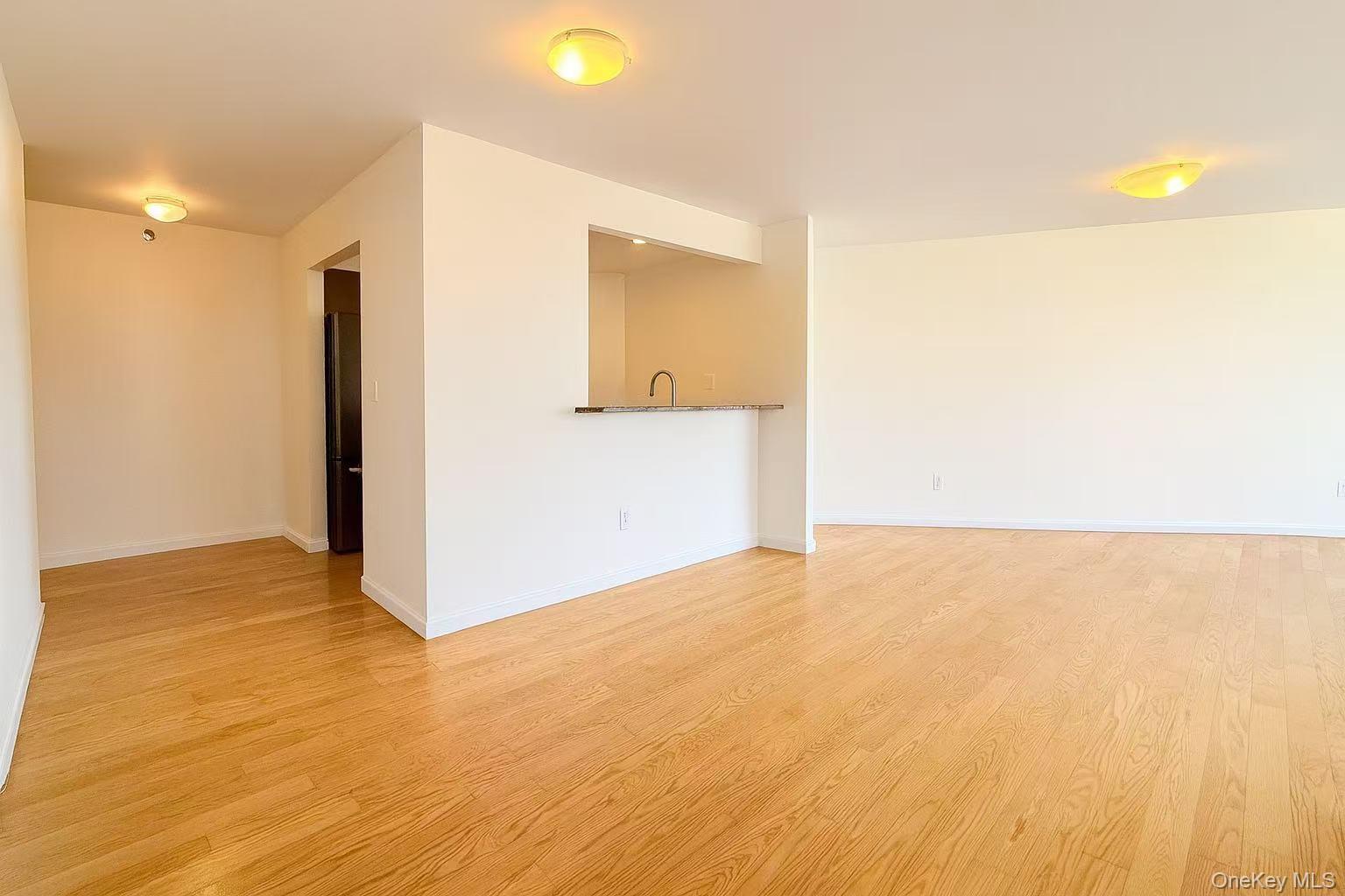 6070 Woodhaven Boulevard # 4E, Elmhurst, NY 11373