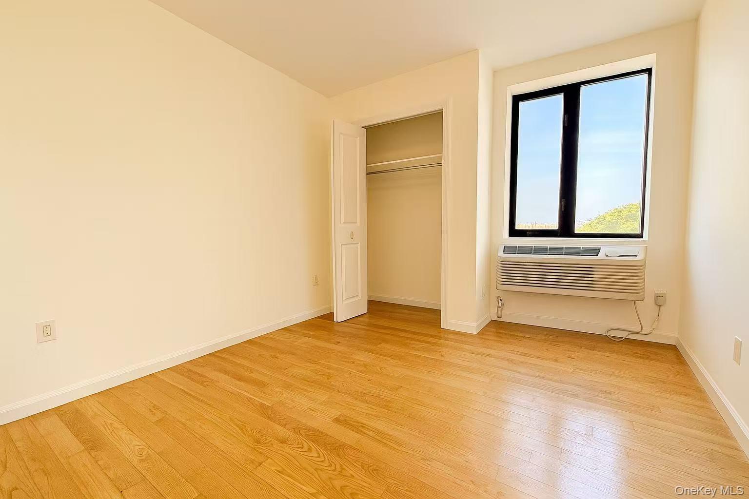 6070 Woodhaven Boulevard # 4E, Elmhurst, NY 11373