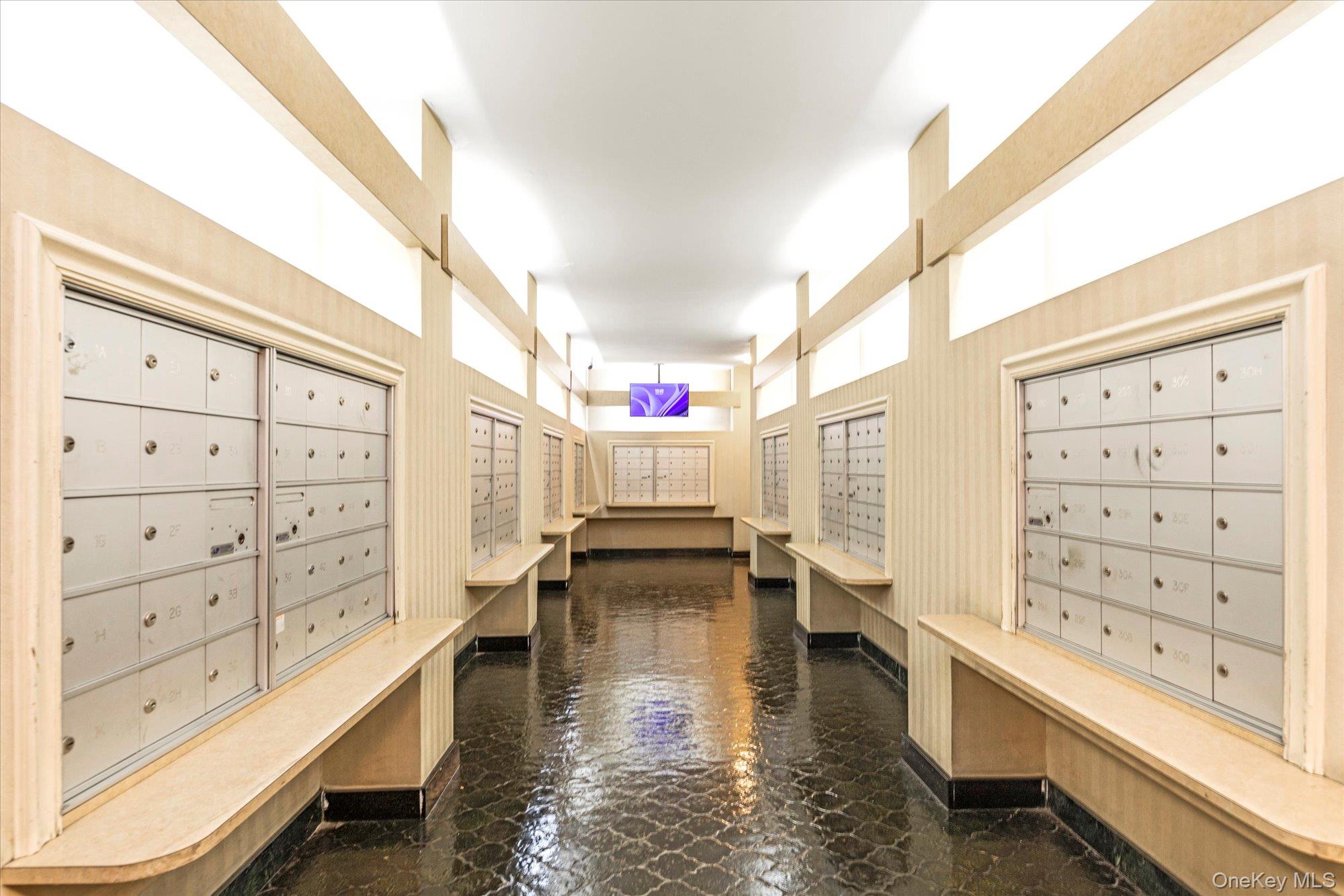 102-30 66th Road # 18K, Forest Hills, NY 11375