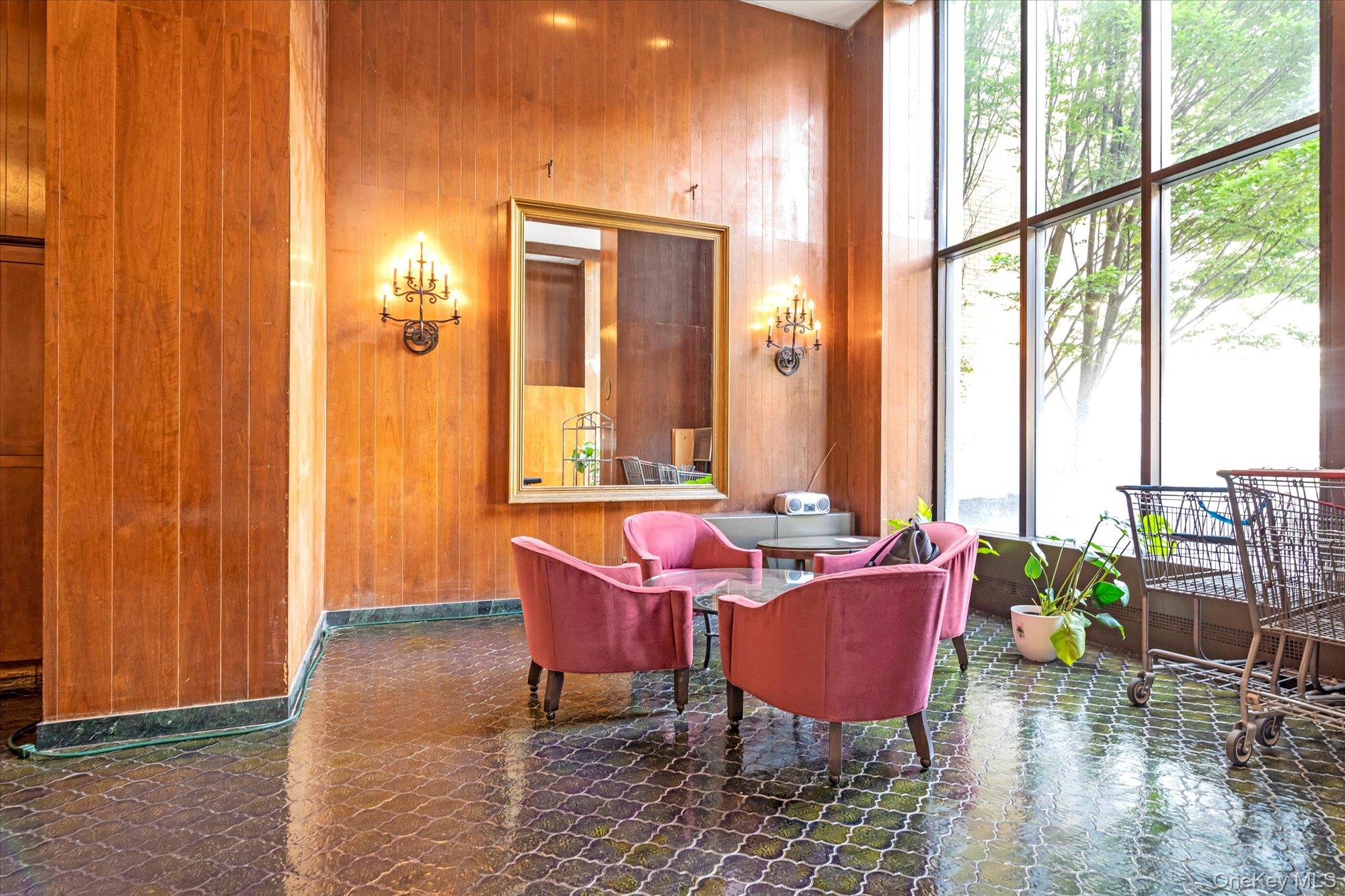 102-30 66th Road # 18K, Forest Hills, NY 11375