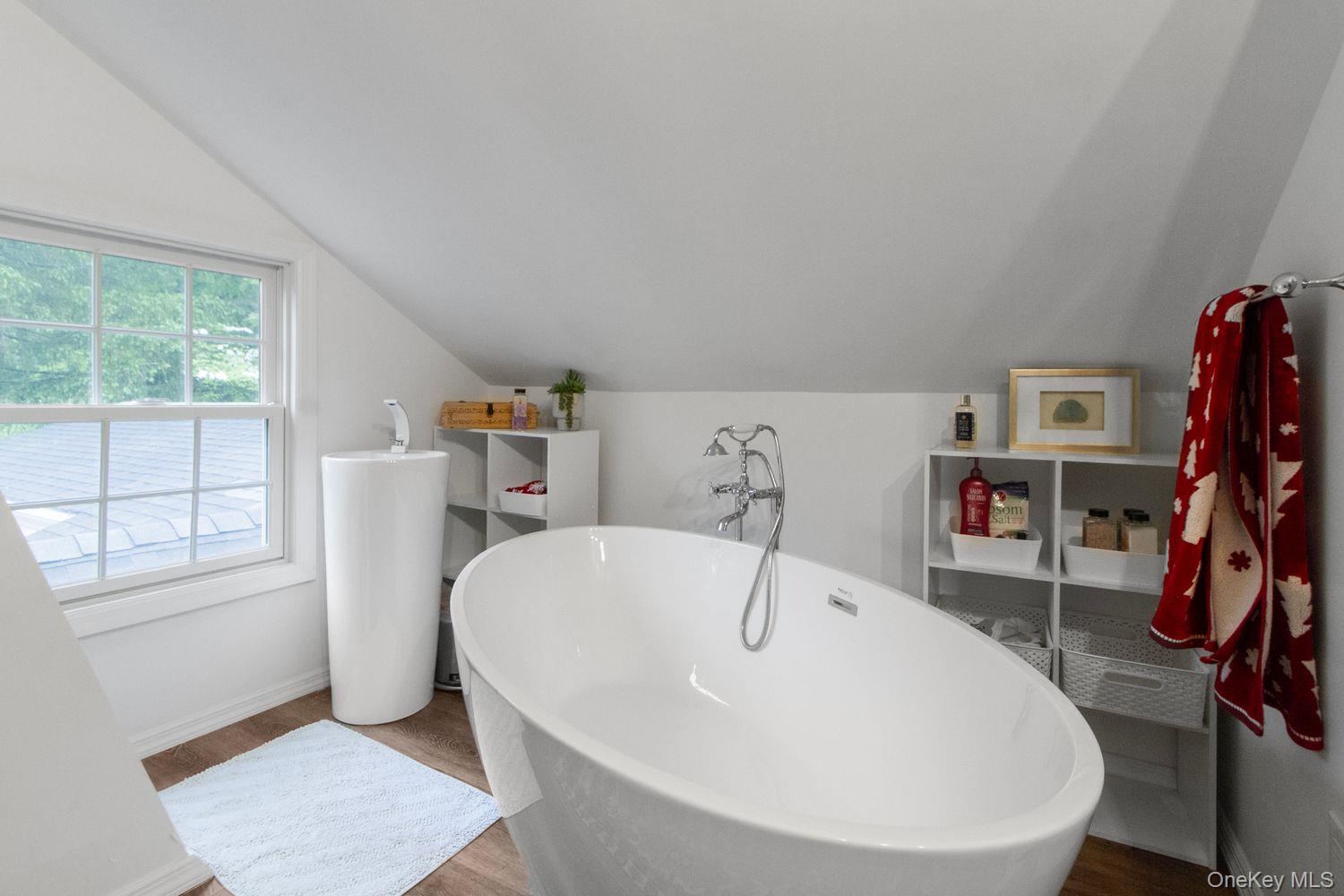 70 Spring Valley Road, Ossining, NY 10562