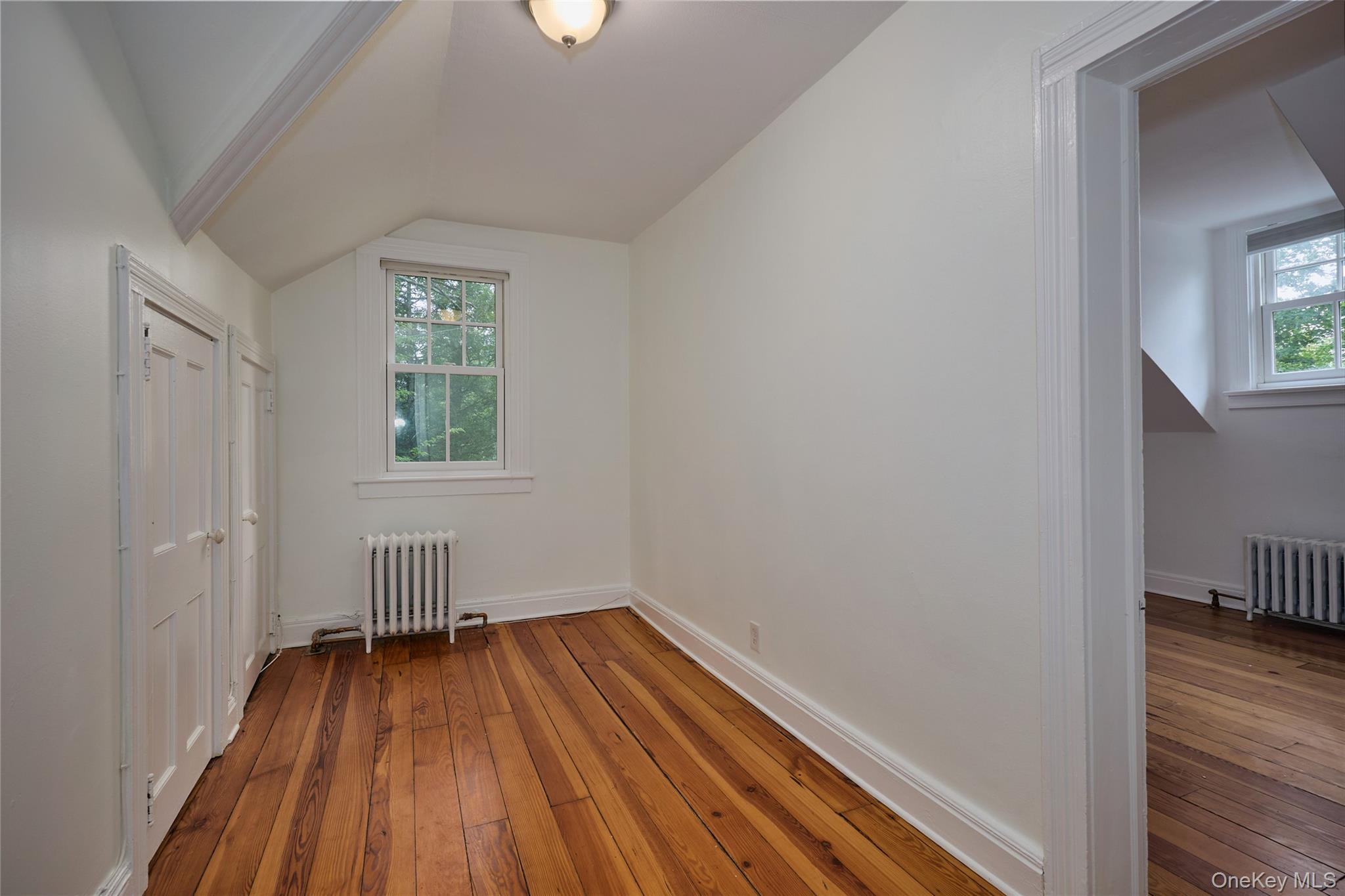 93 Circuit Road, Tuxedo Park, NY 10987