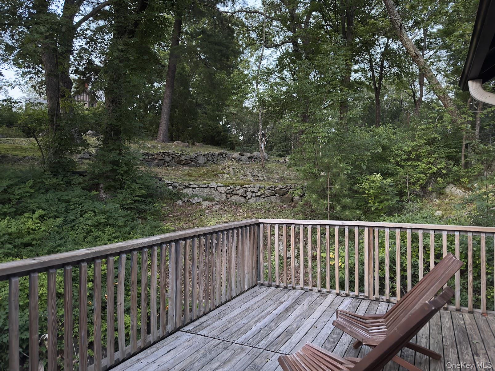 93 Circuit Road, Tuxedo Park, NY 10987