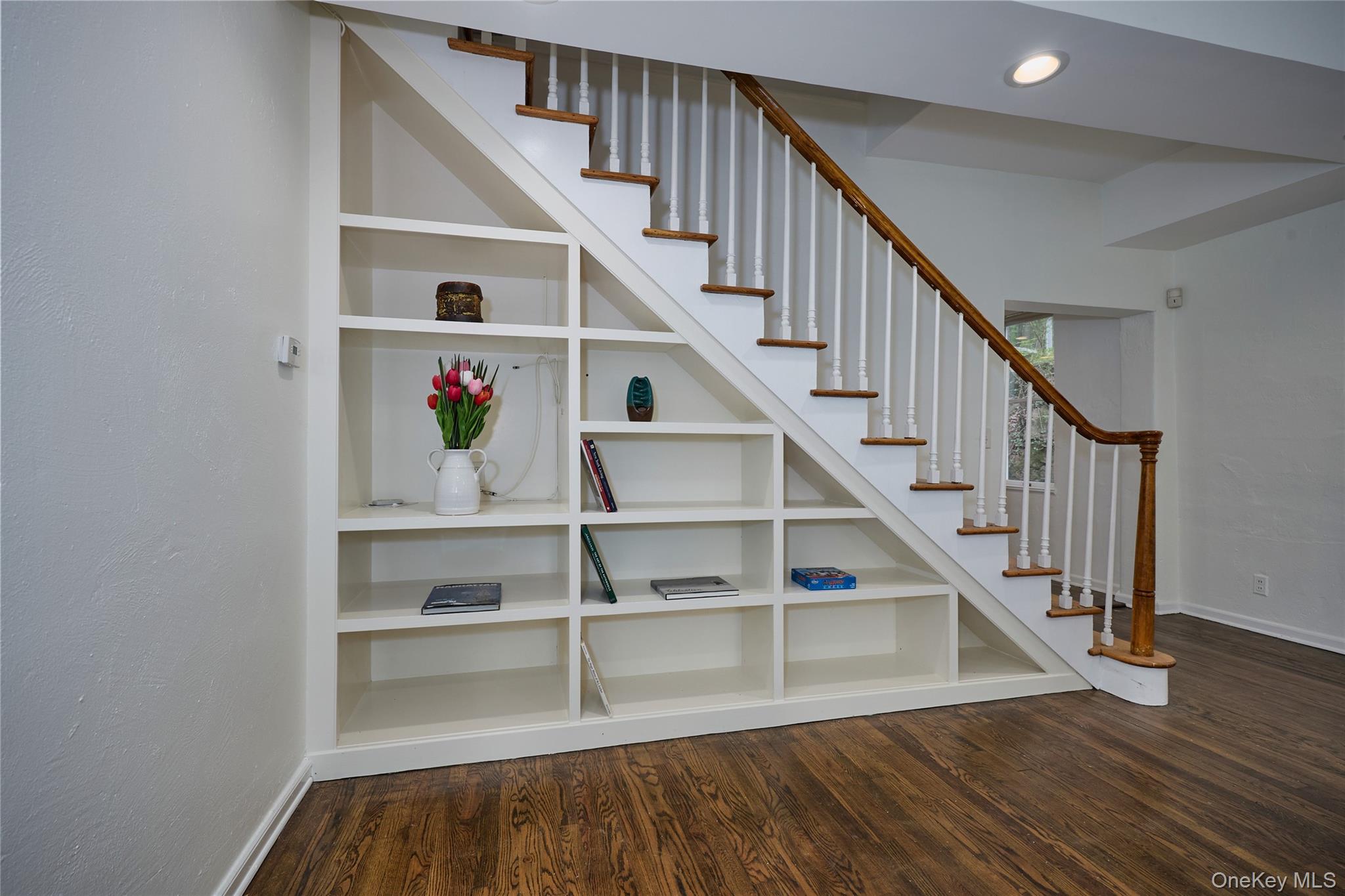 93 Circuit Road, Tuxedo Park, NY 10987