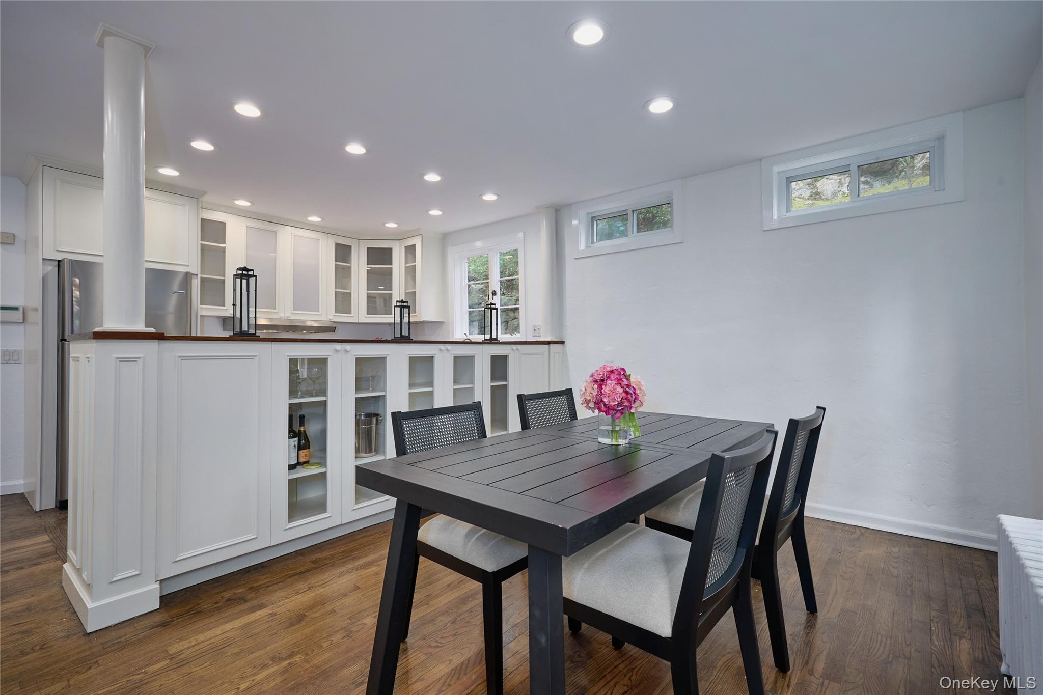 93 Circuit Road, Tuxedo Park, NY 10987