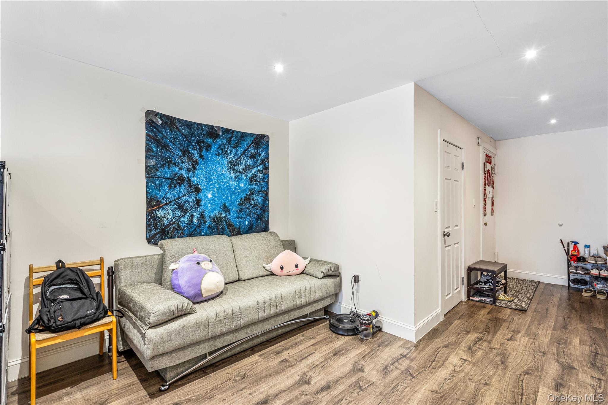 99-11 60th Avenue # 3J, Corona, NY 11368