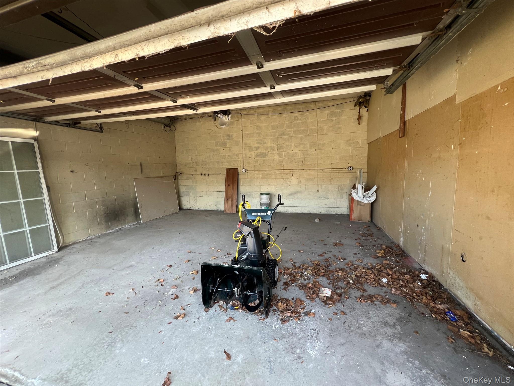 8907 N Conduit Avenue, Ozone Park, NY 11417