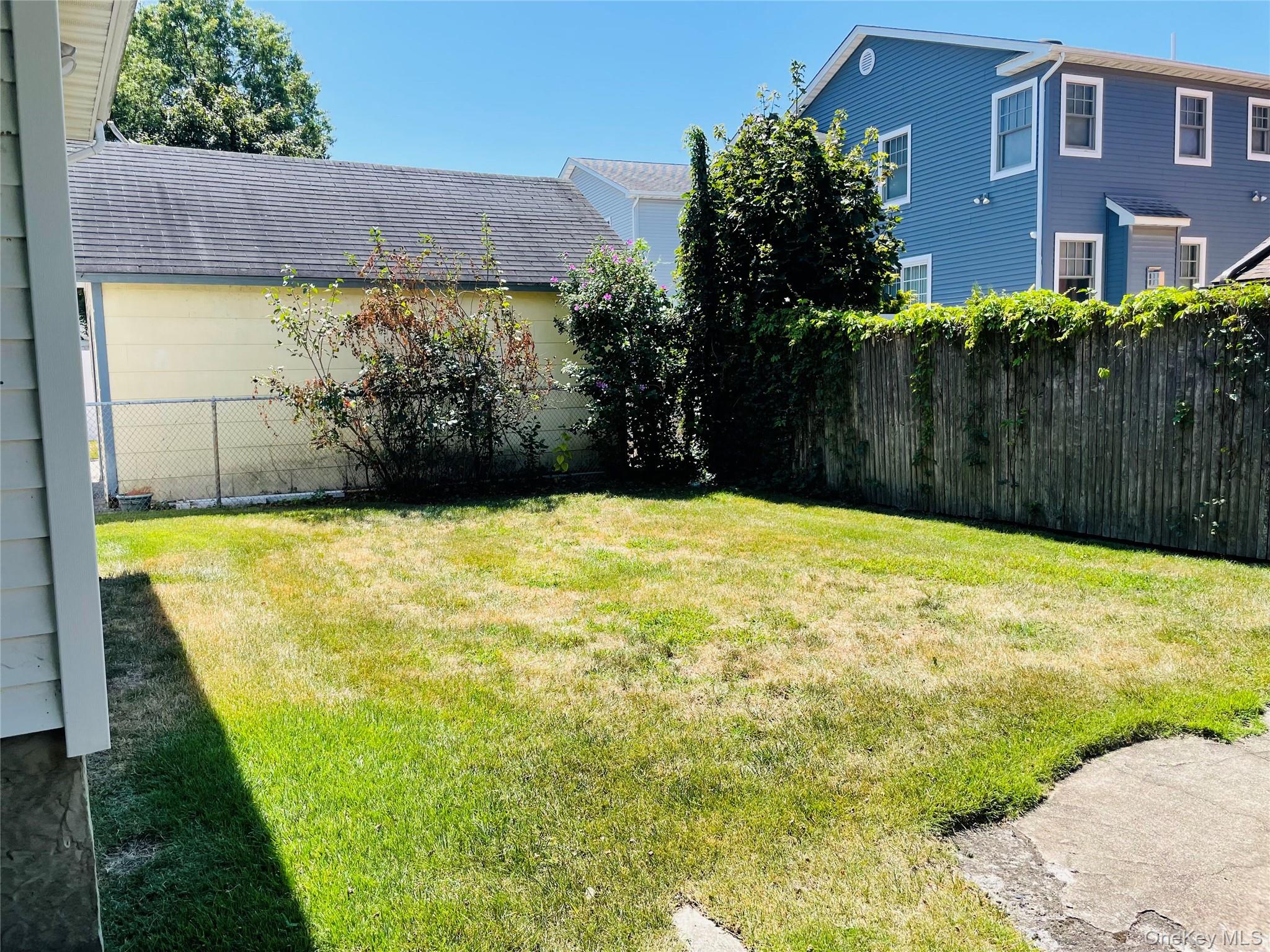 369 Hewlett Parkway, Hewlett, NY 11557