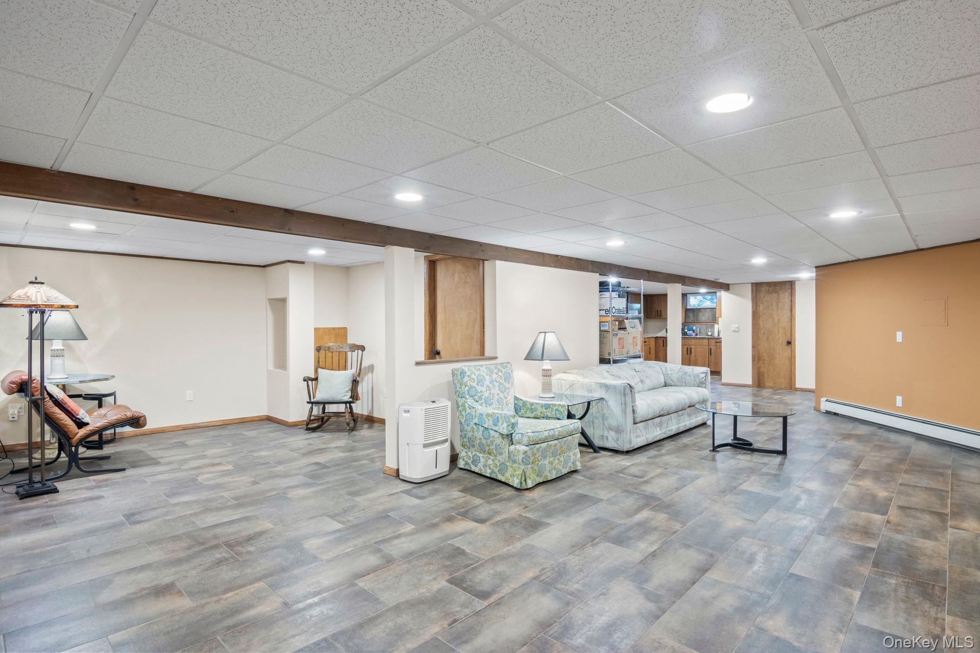 20 Huyler Road, Setauket, NY 11733