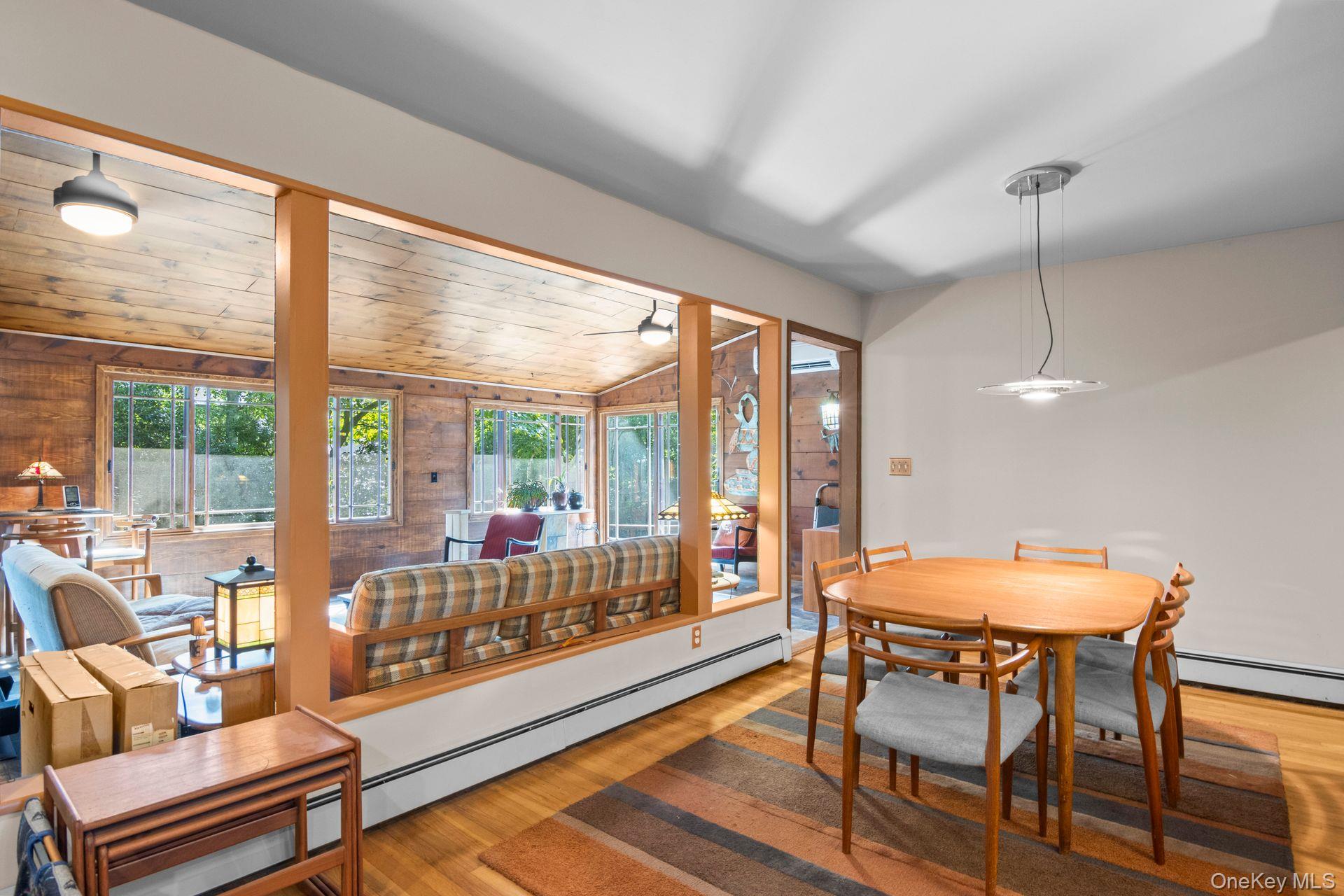 20 Huyler Road, Setauket, NY 11733