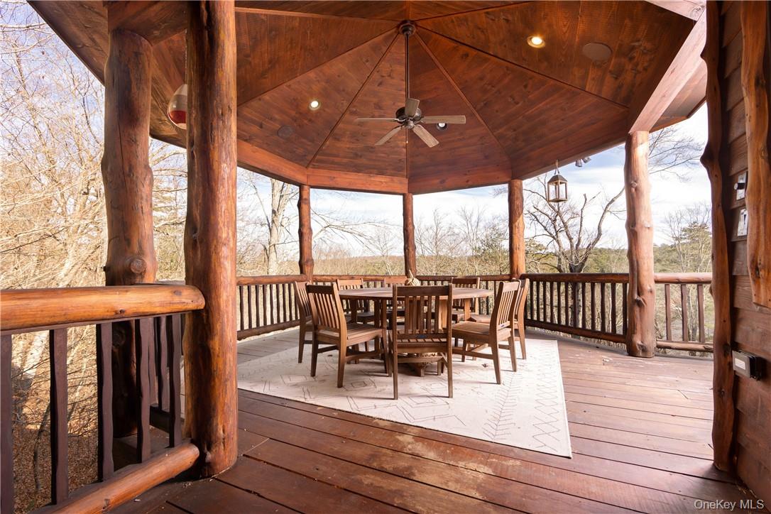 497 Woodstone Trail, Lumberland, NY 12737