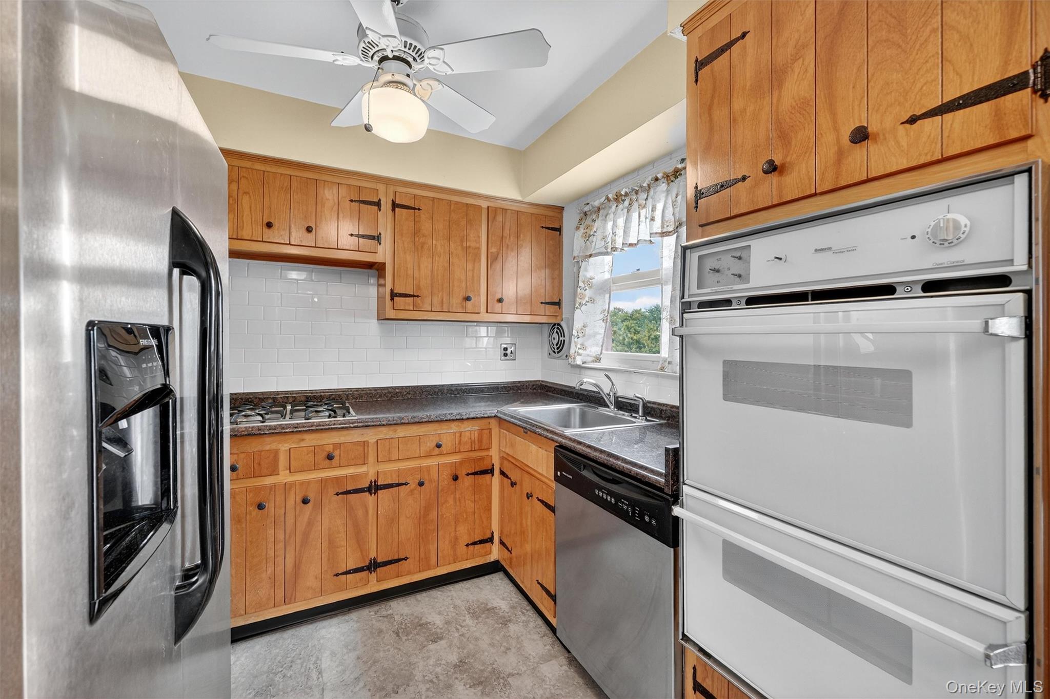 25 Bon Air Cir # 8308, Suffern, NY 10901