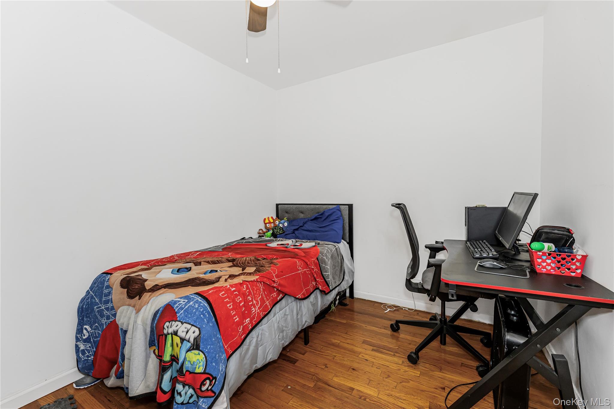 426 Calhoun Avenue, Bronx, NY 10465