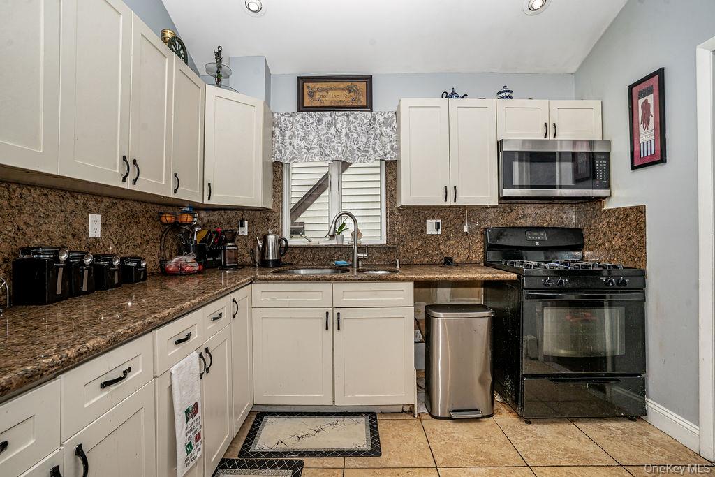 42 Hendrickson Avenue, Lynbrook, NY 11563