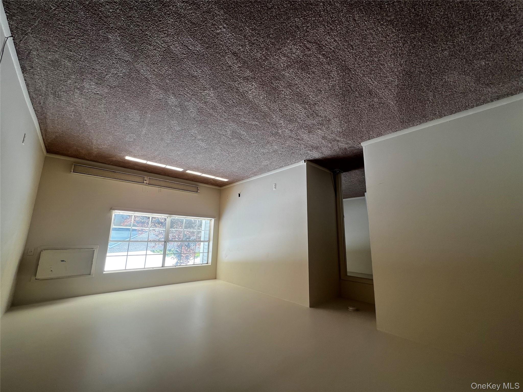 33 Oak Street # 41-12, Walden, NY 12586