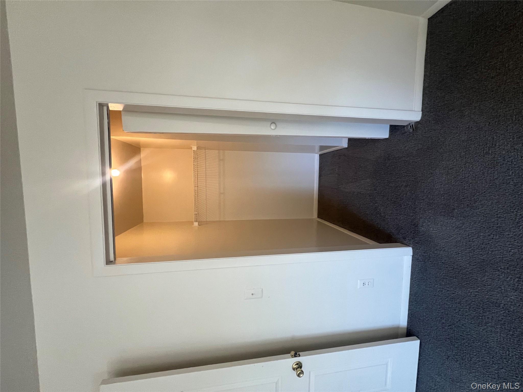 33 Oak Street # 41-12, Walden, NY 12586