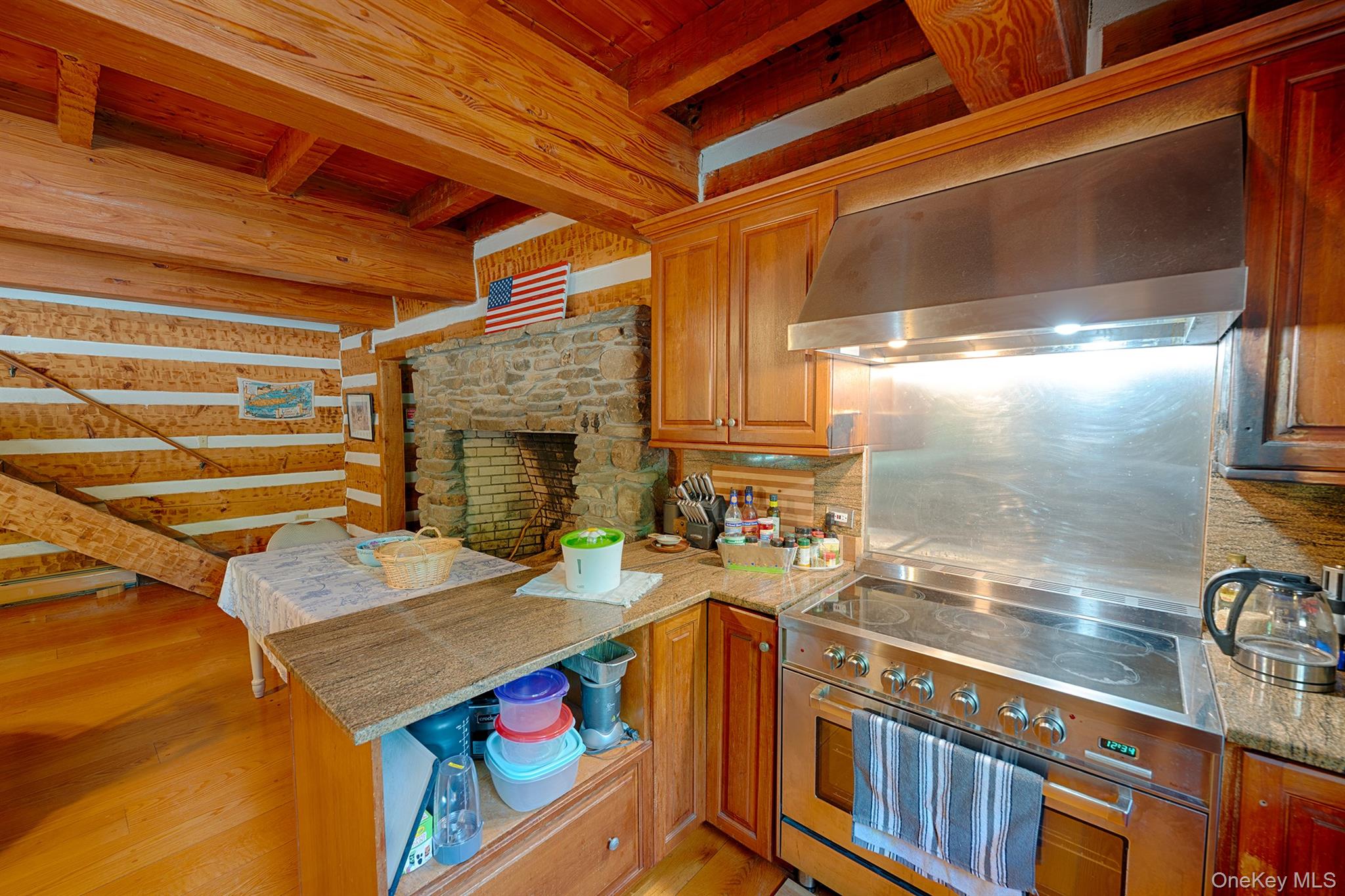 498 Rossway Road, Lagrangeville, NY 12540