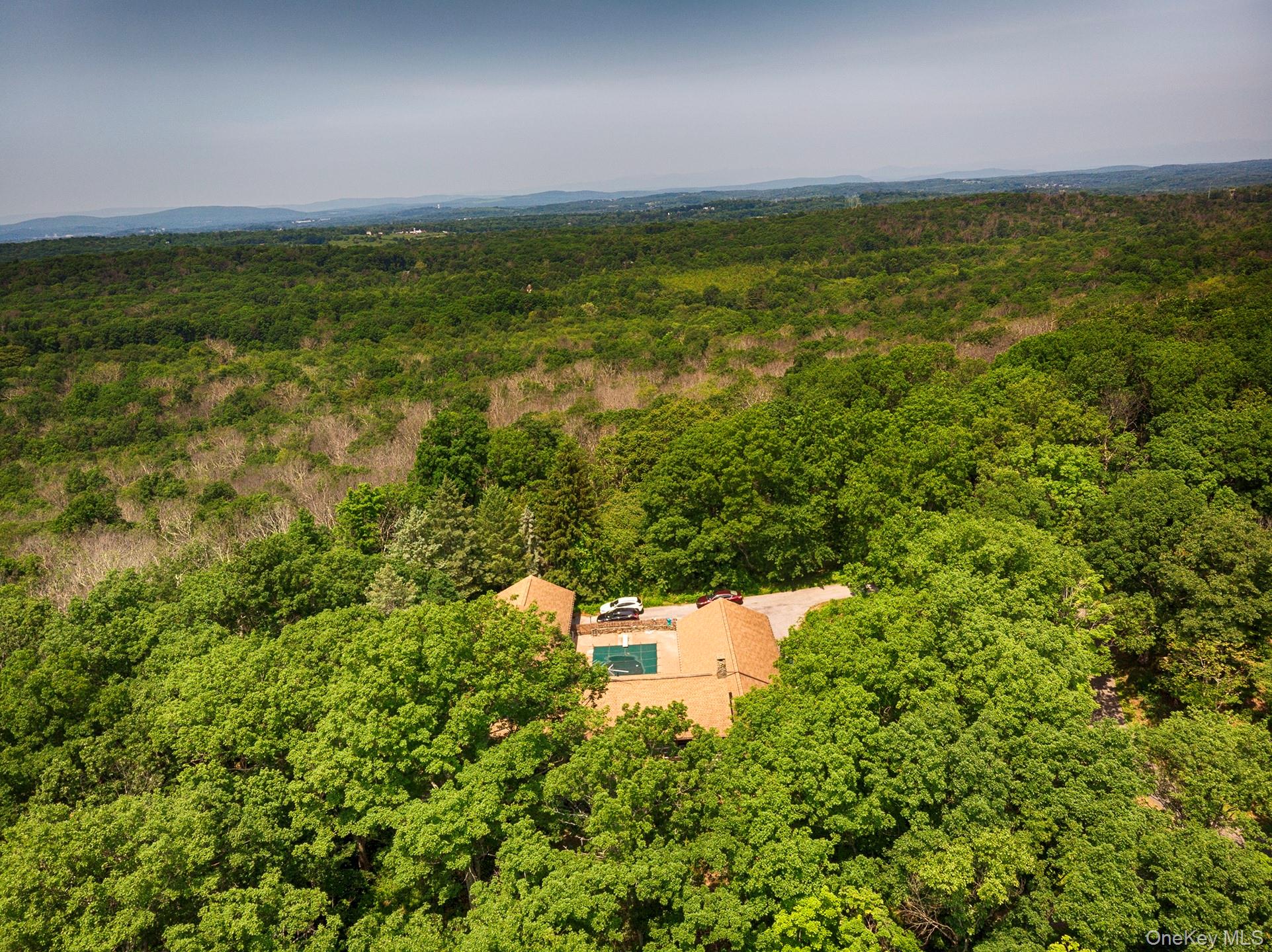 498 Rossway Road, Lagrangeville, NY 12540