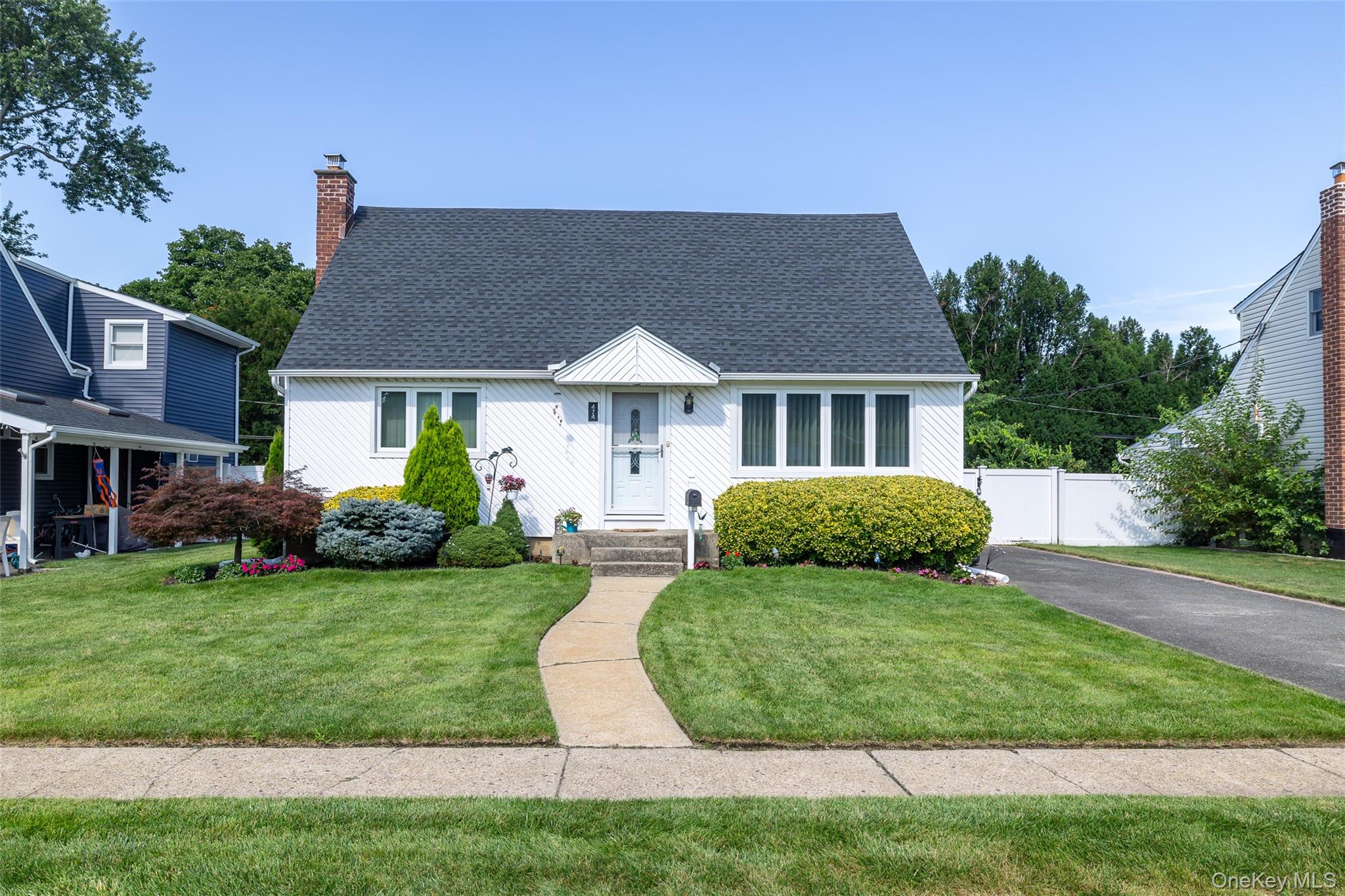 474 Kell Place, Seaford, NY 11783