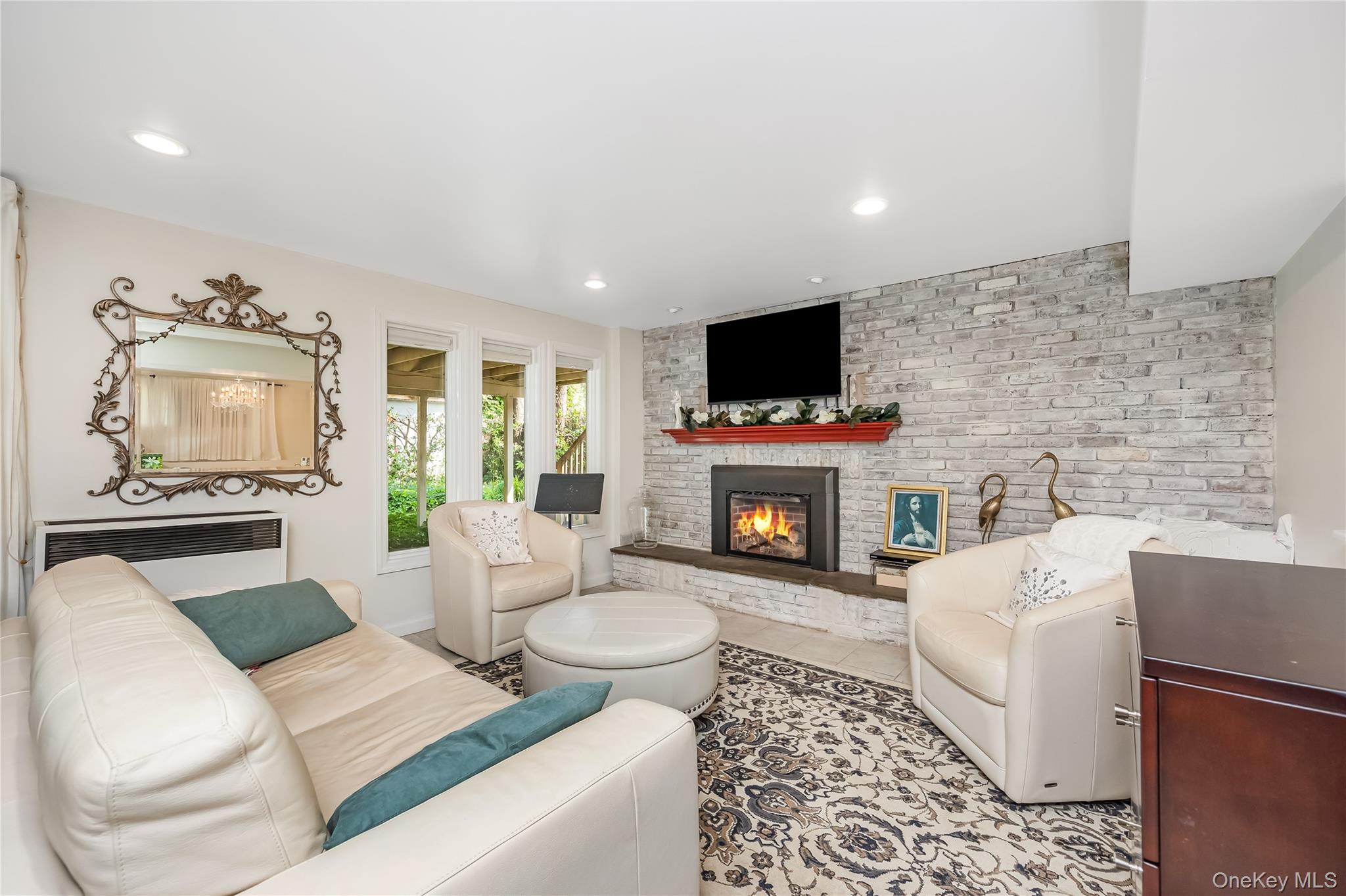 1643 Fairfax Avenue, West Islip, NY 11795