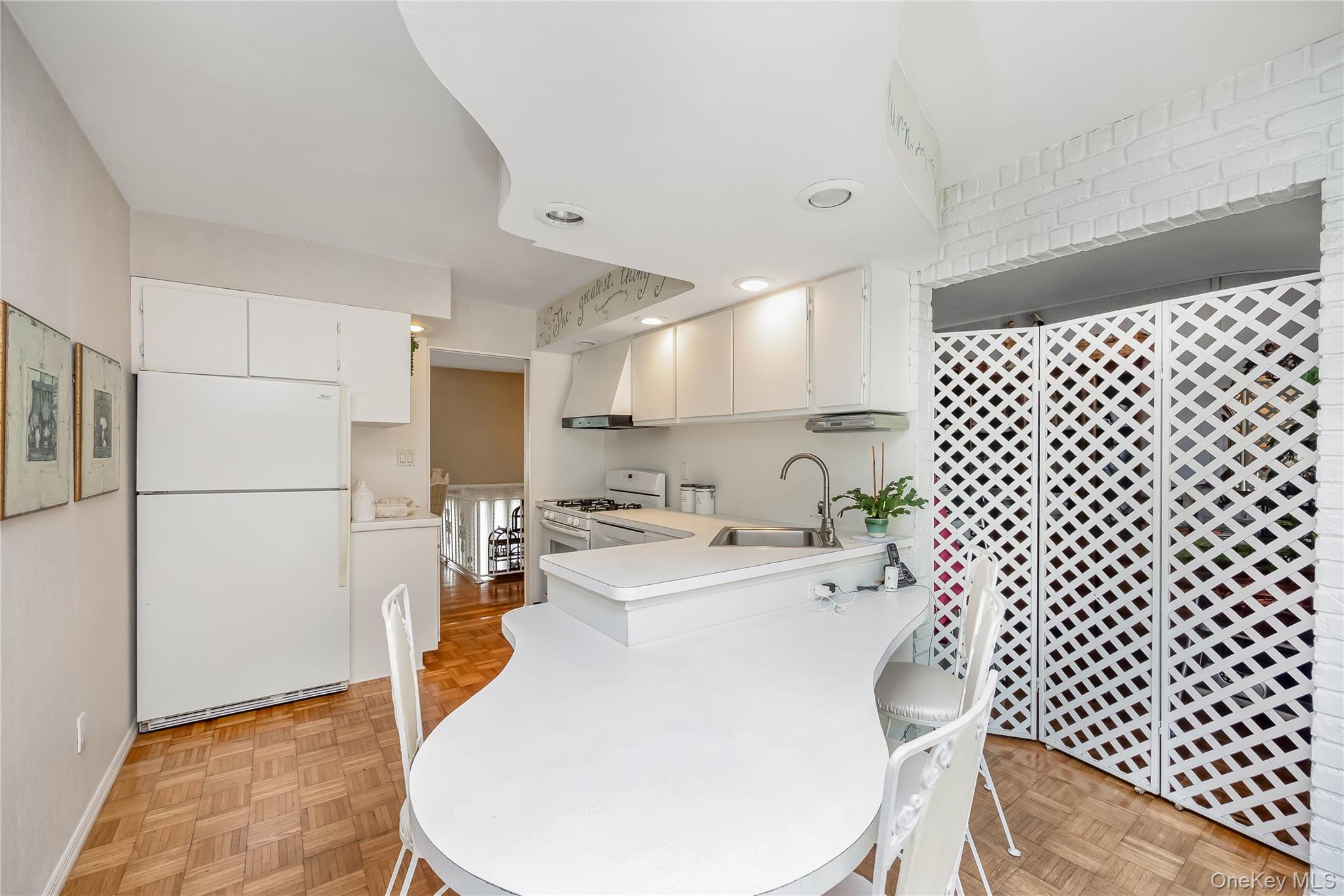 1643 Fairfax Avenue, West Islip, NY 11795