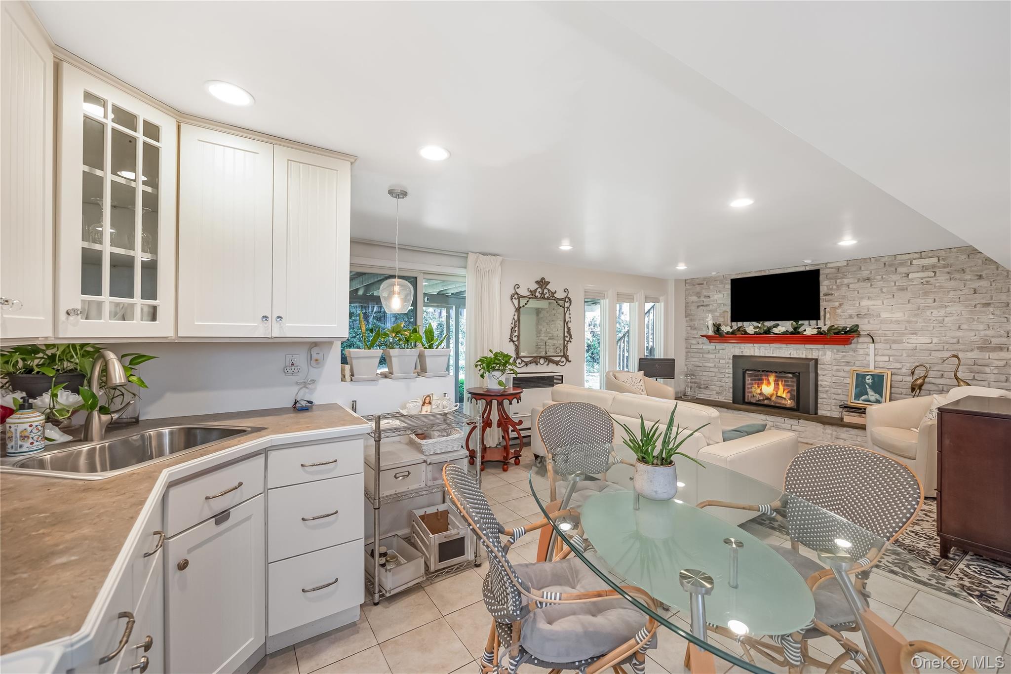 1643 Fairfax Avenue, West Islip, NY 11795