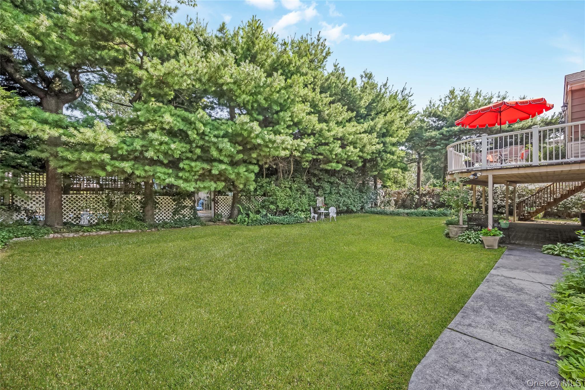 1643 Fairfax Avenue, West Islip, NY 11795