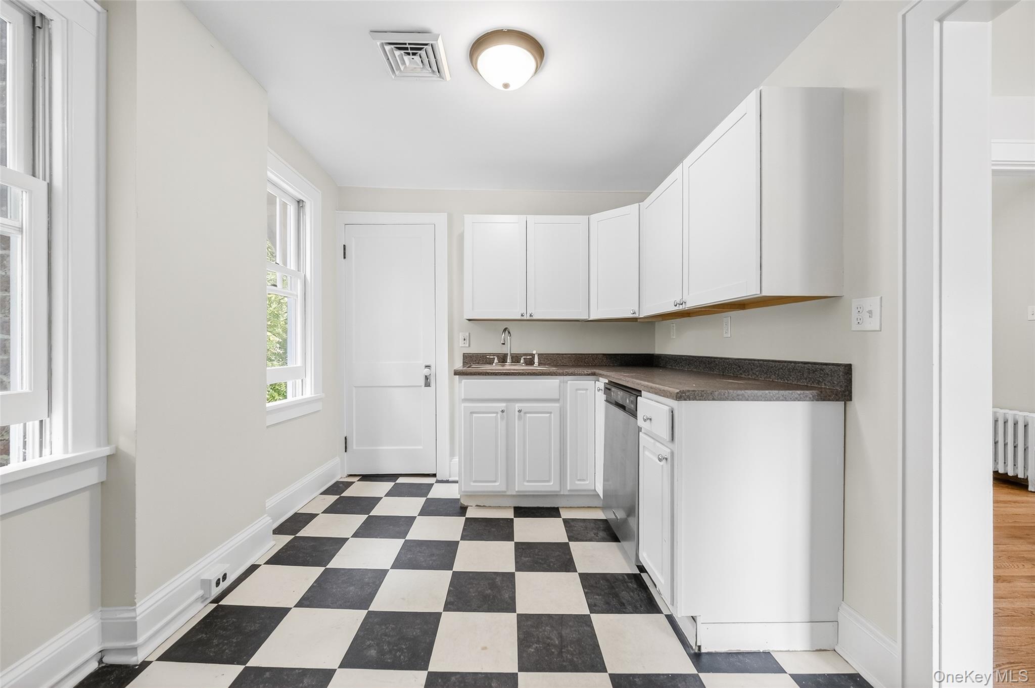 40 Old Glenham Road, Glenham, NY 12527