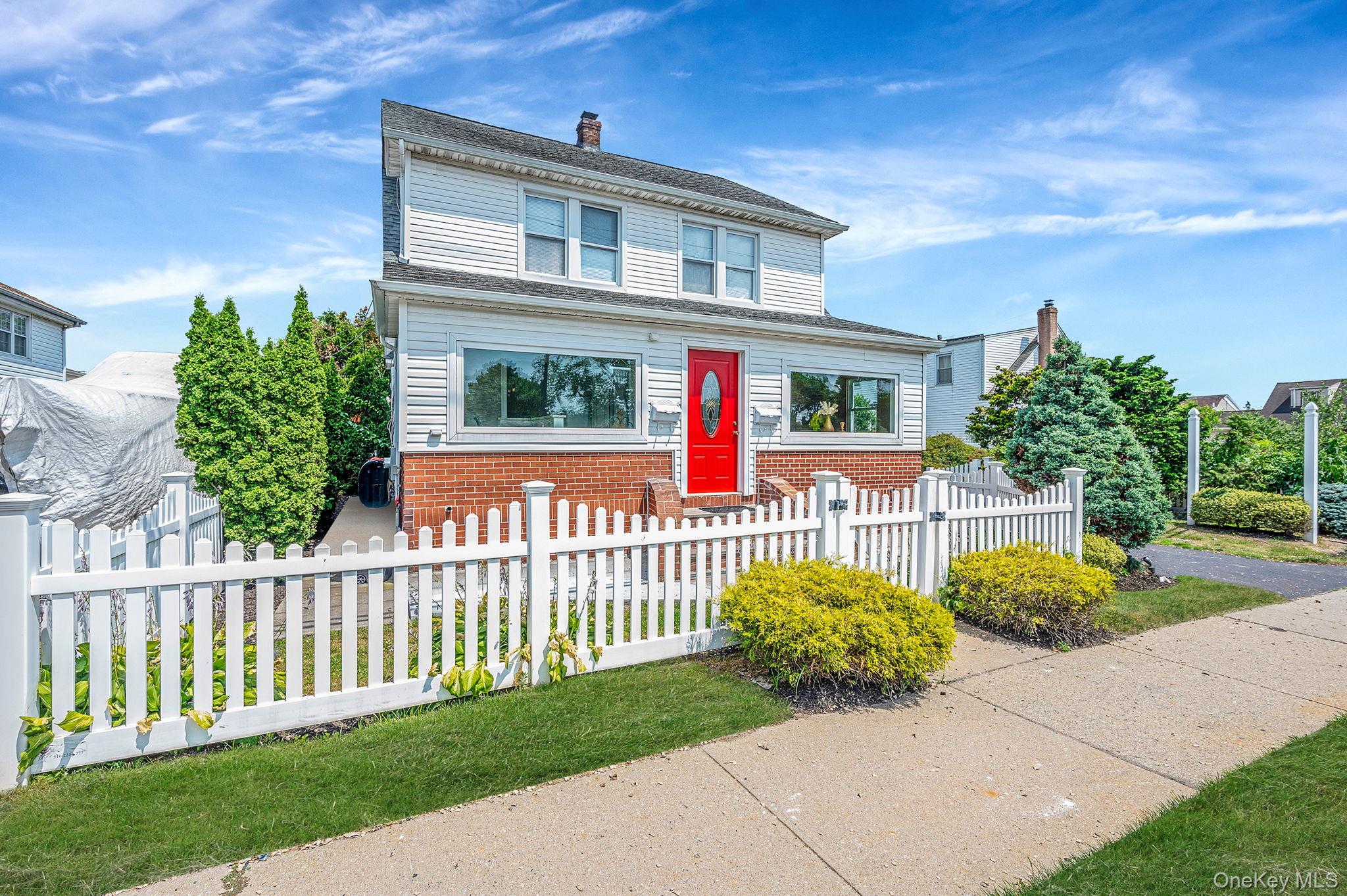 557 Newbridge Road, East Meadow, NY 11554