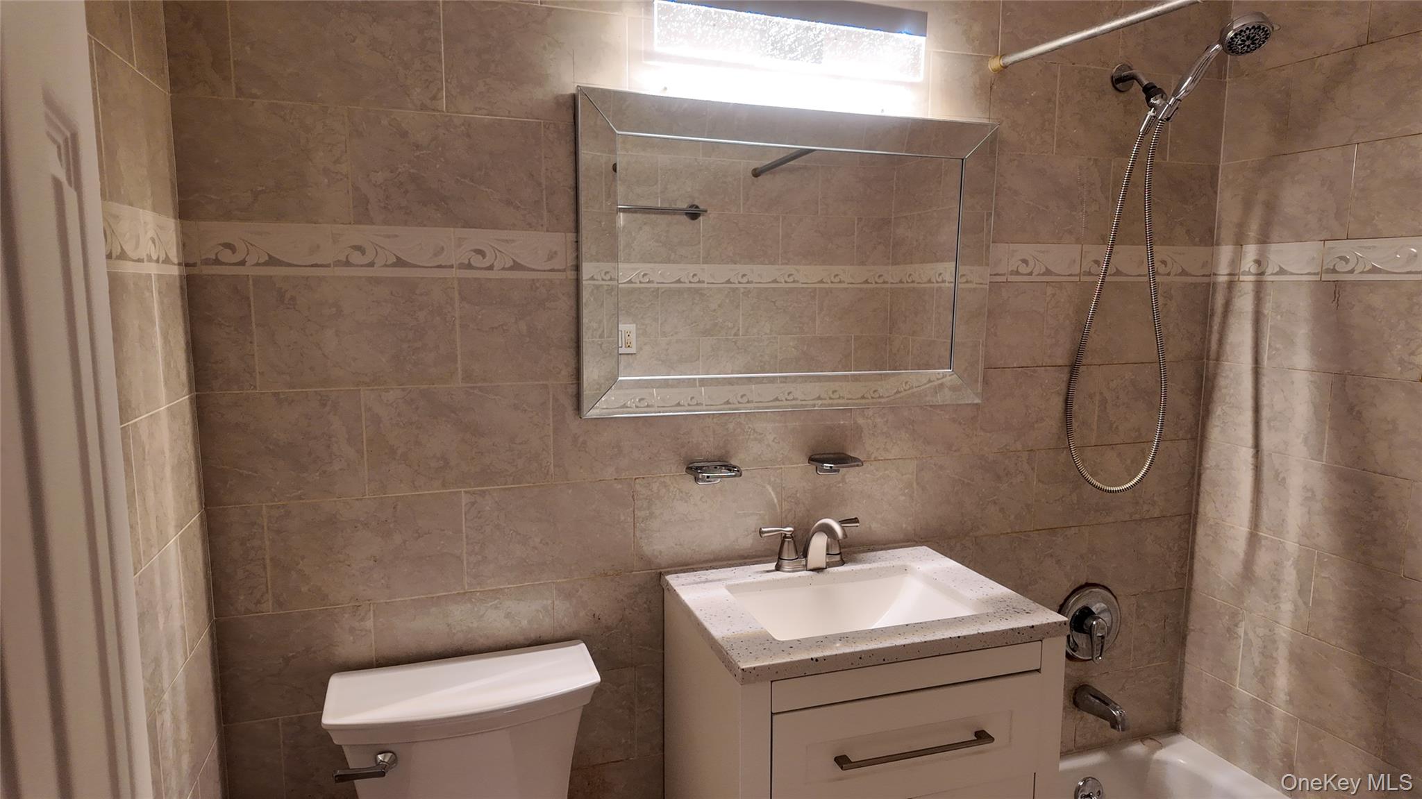 20 Wendell Street # A16, Hempstead, NY 11550