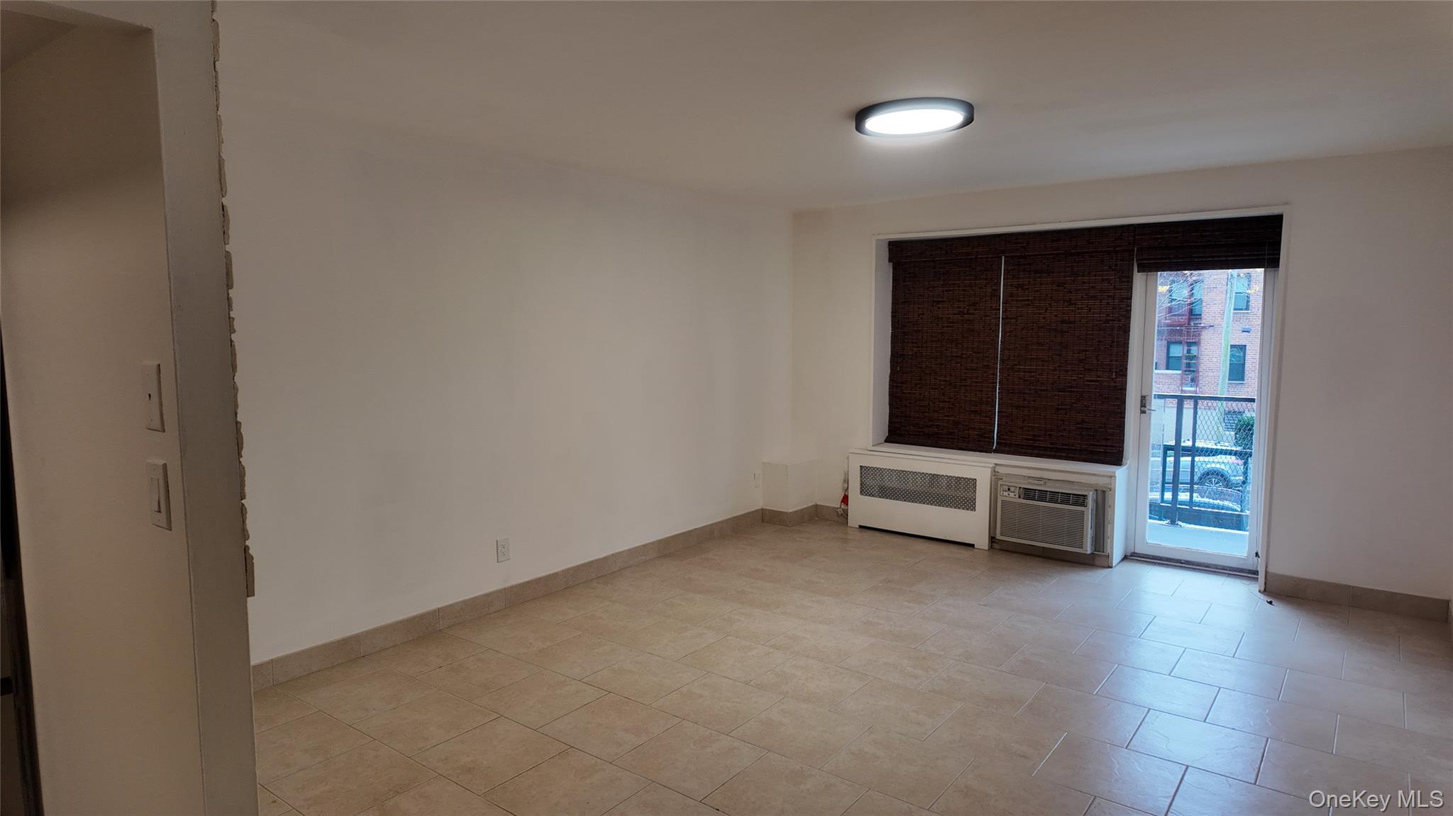 20 Wendell Street # A16, Hempstead, NY 11550