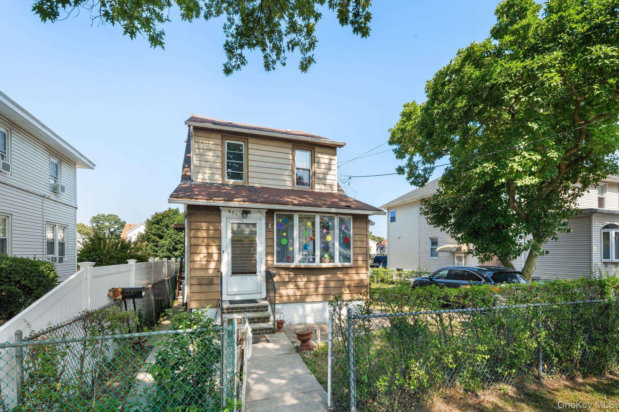 854 Logan Avenue, Bronx, NY 10465