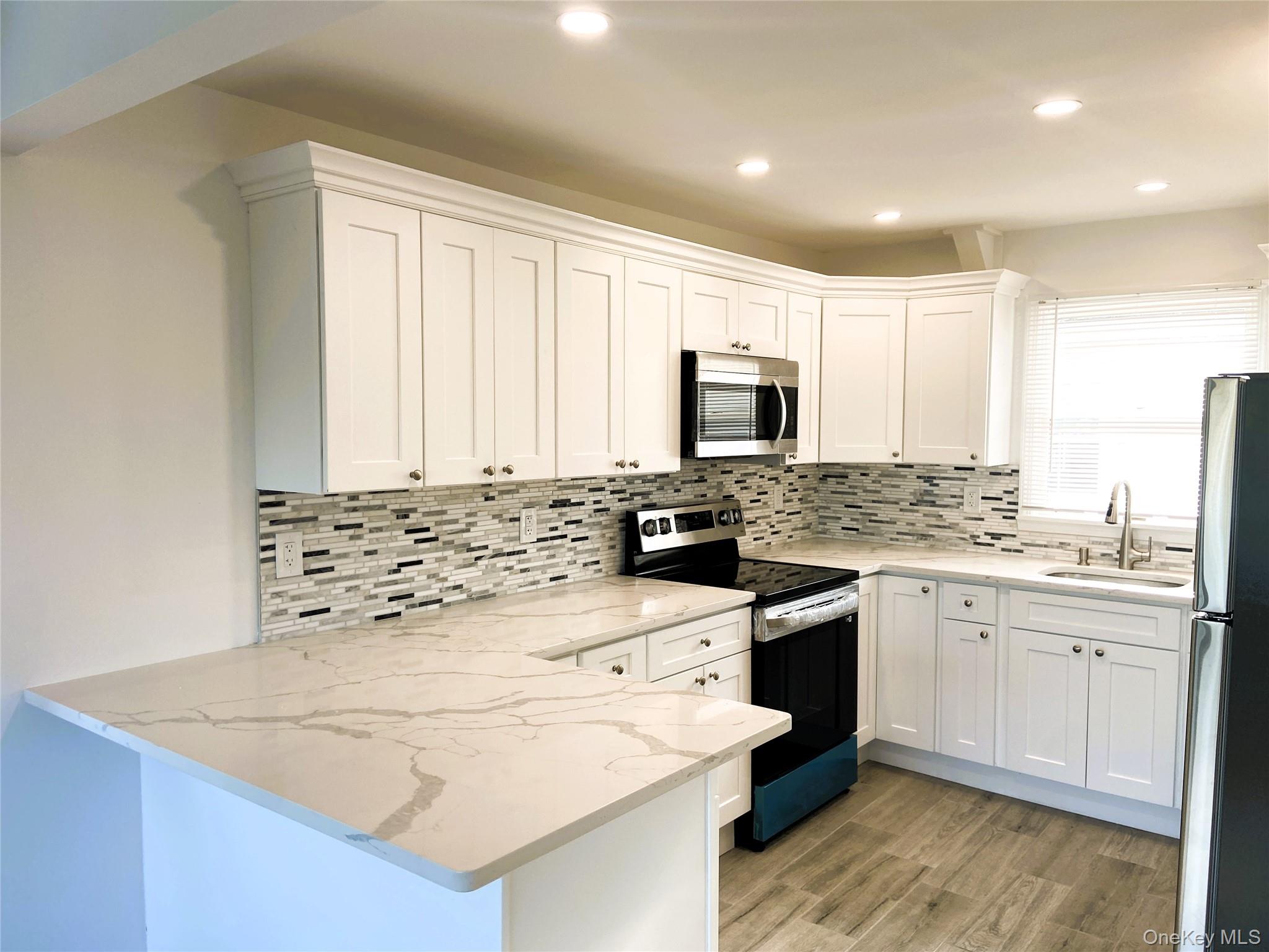 473 Franklin Boulevard # Upper, Long Beach, NY 11561