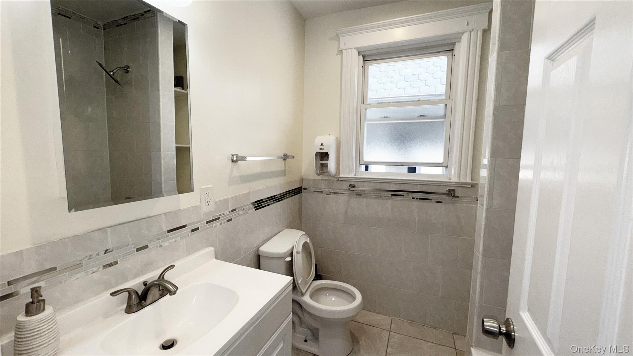 421 S Columbus Avenue, Mount Vernon, NY 10553