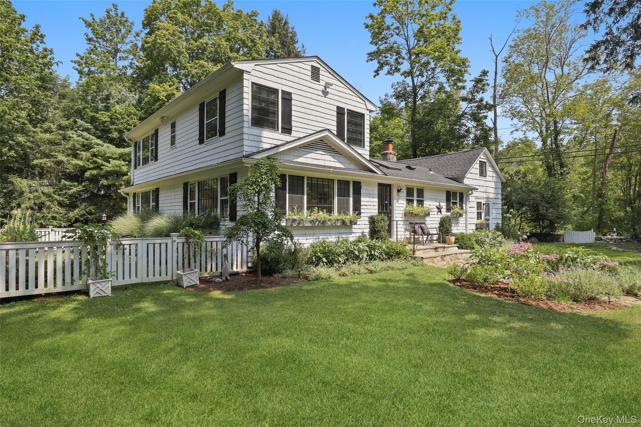 160 Barnegat Road, Pound Ridge, NY 10576