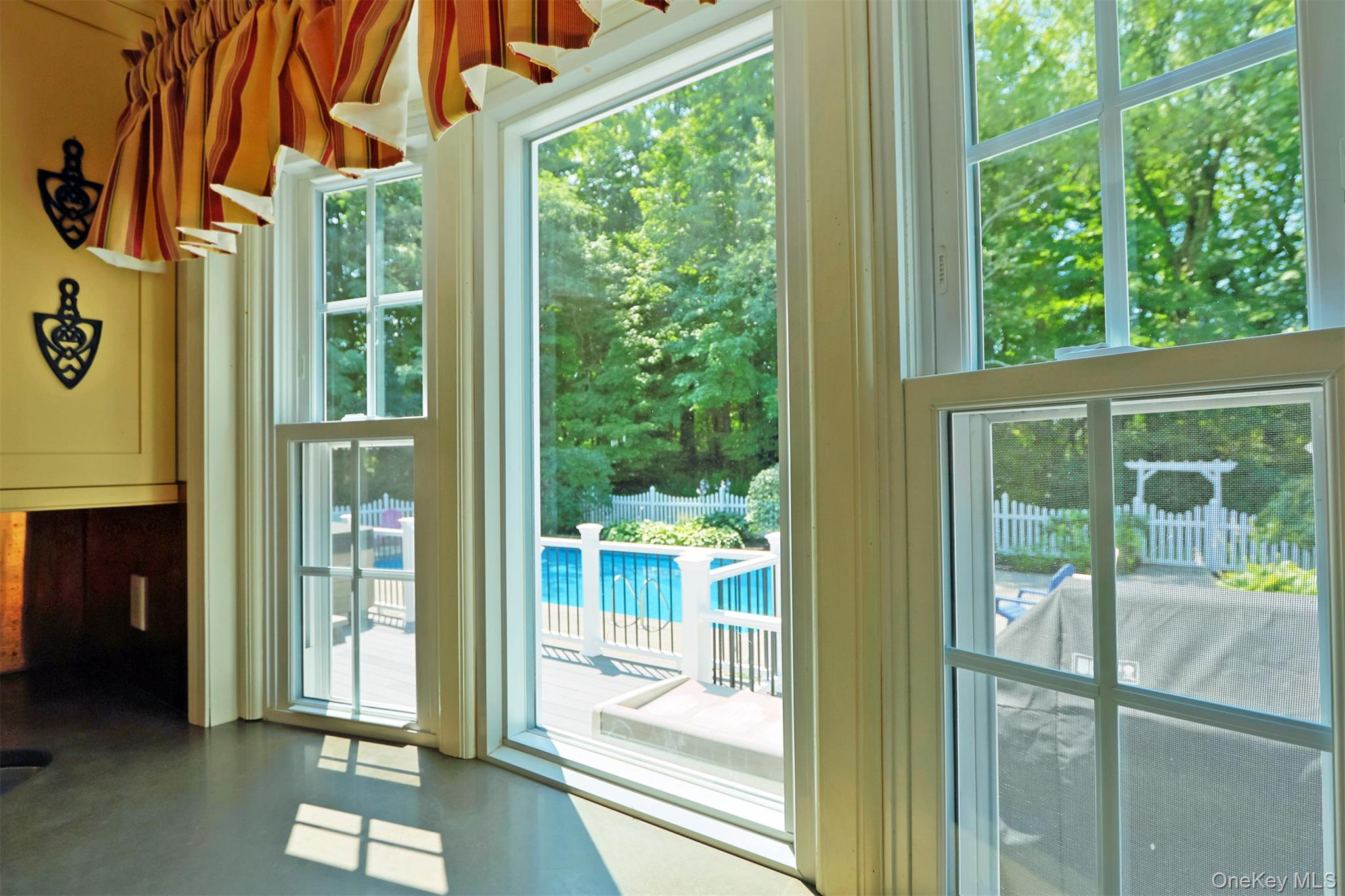 82 Thornhill Drive, Pleasant Valley, NY 12569