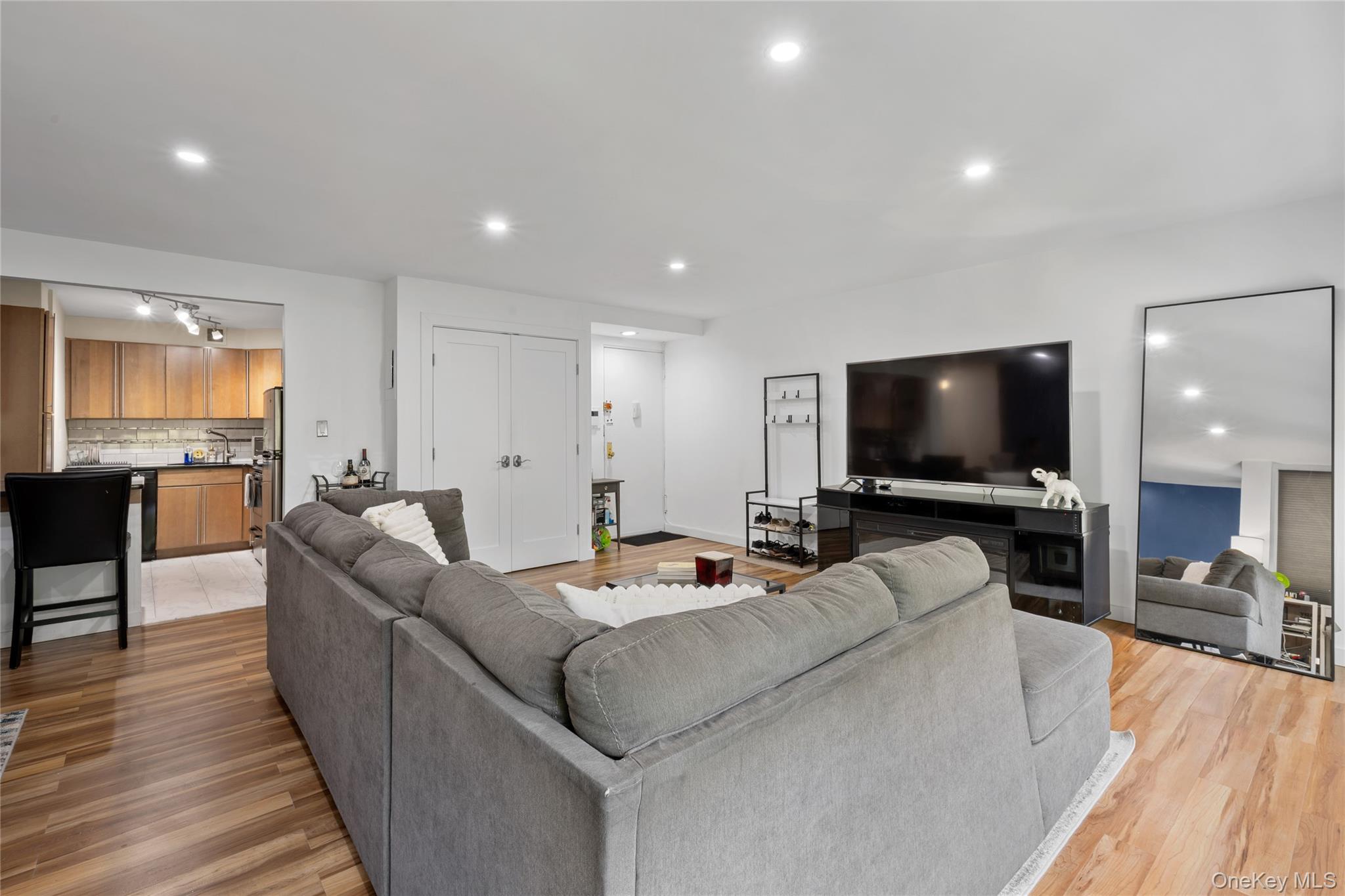 16705 12th Avenue # 5B, Beechhurst, NY 11357