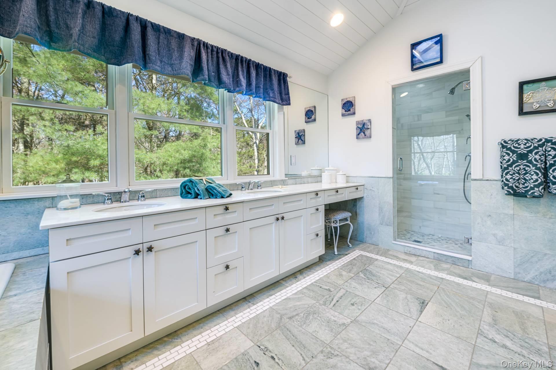 3 Rosebud Lane, East Quogue, NY 11942