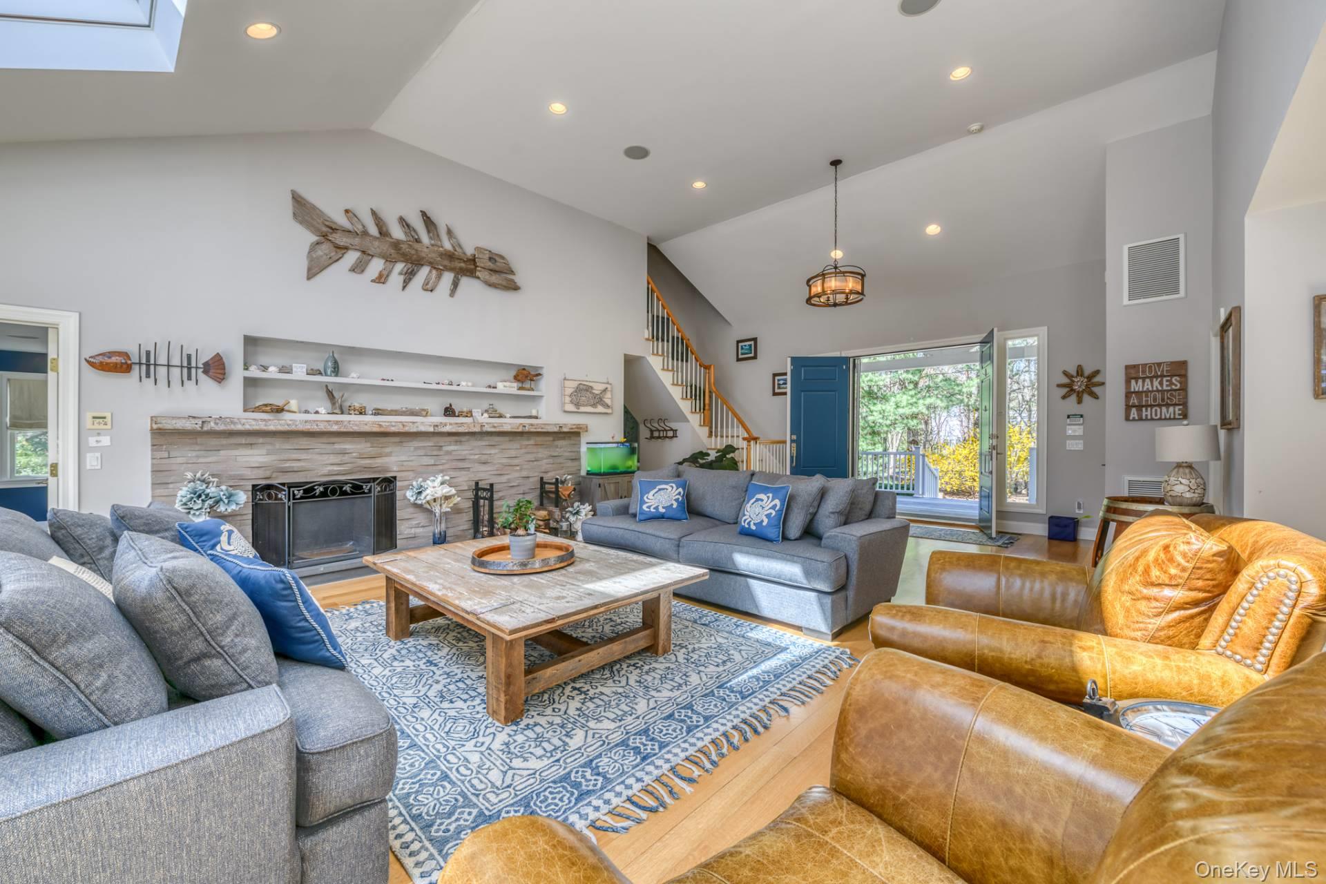 3 Rosebud Lane, East Quogue, NY 11942