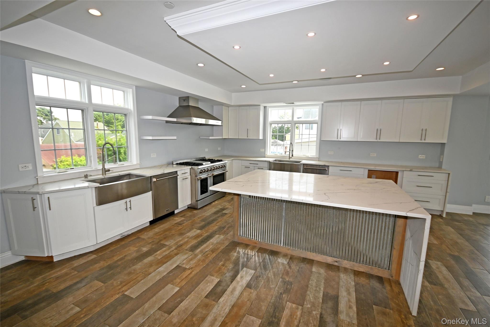 7 East Boulevard, East Rockaway, NY 11518